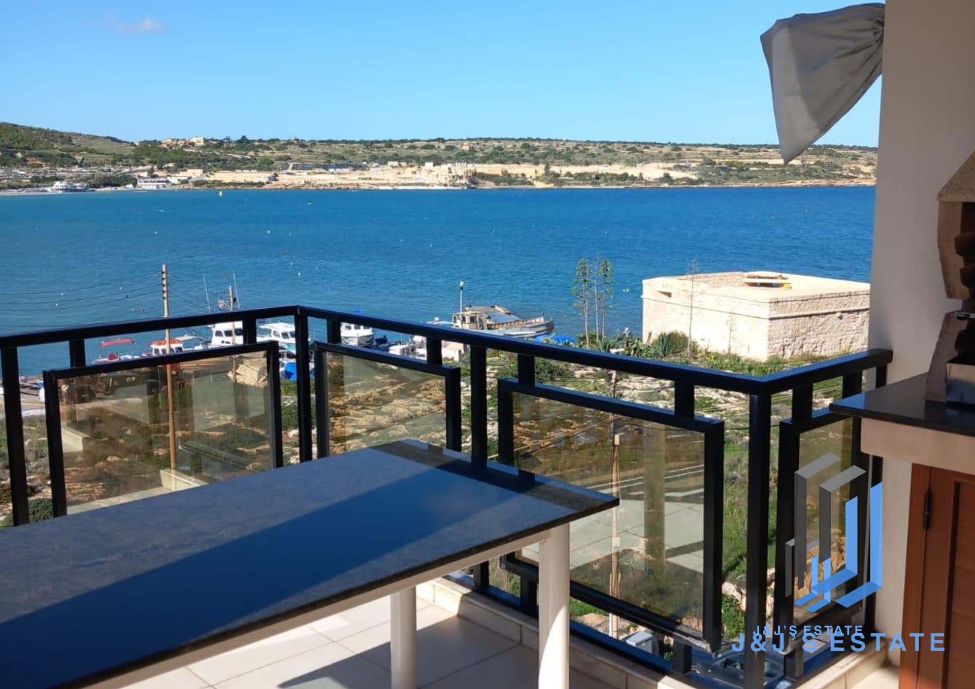 Cozy 2-Bedroom Apartment with Balcony in Mellieha · 7