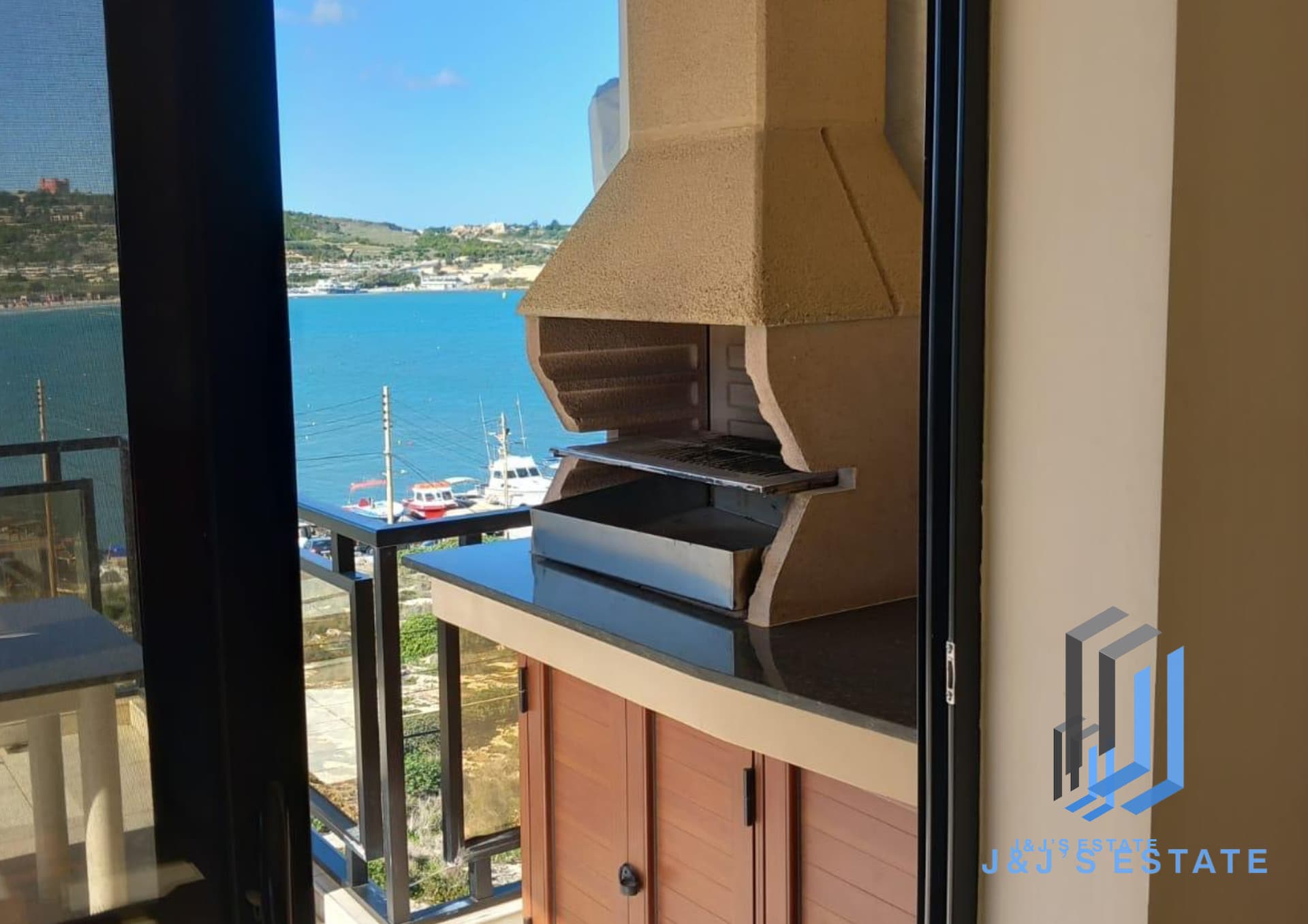 Cozy 2-Bedroom Apartment with Balcony in Mellieha · 8