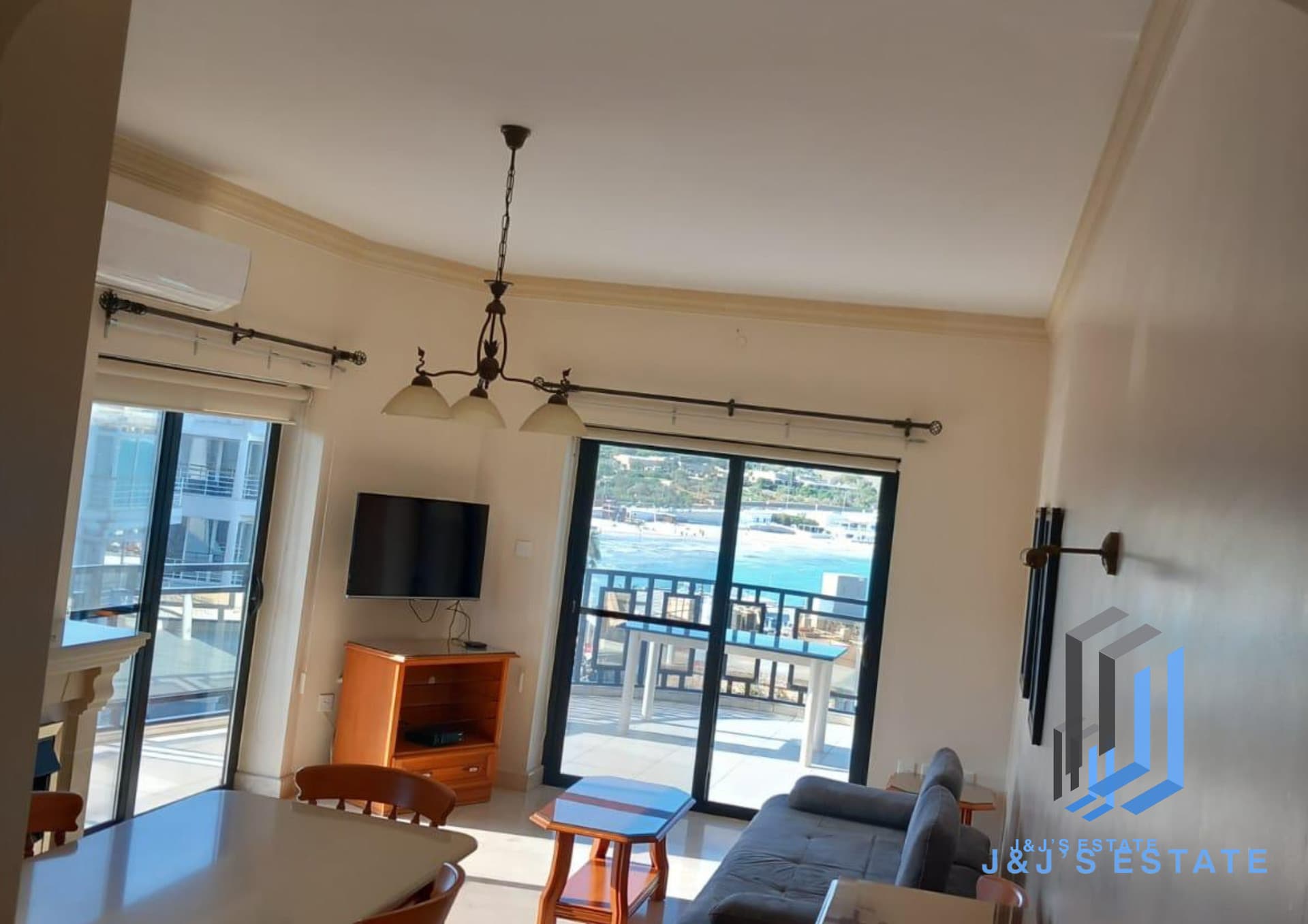 Cozy 2-Bedroom Apartment with Balcony in Mellieha · 13
