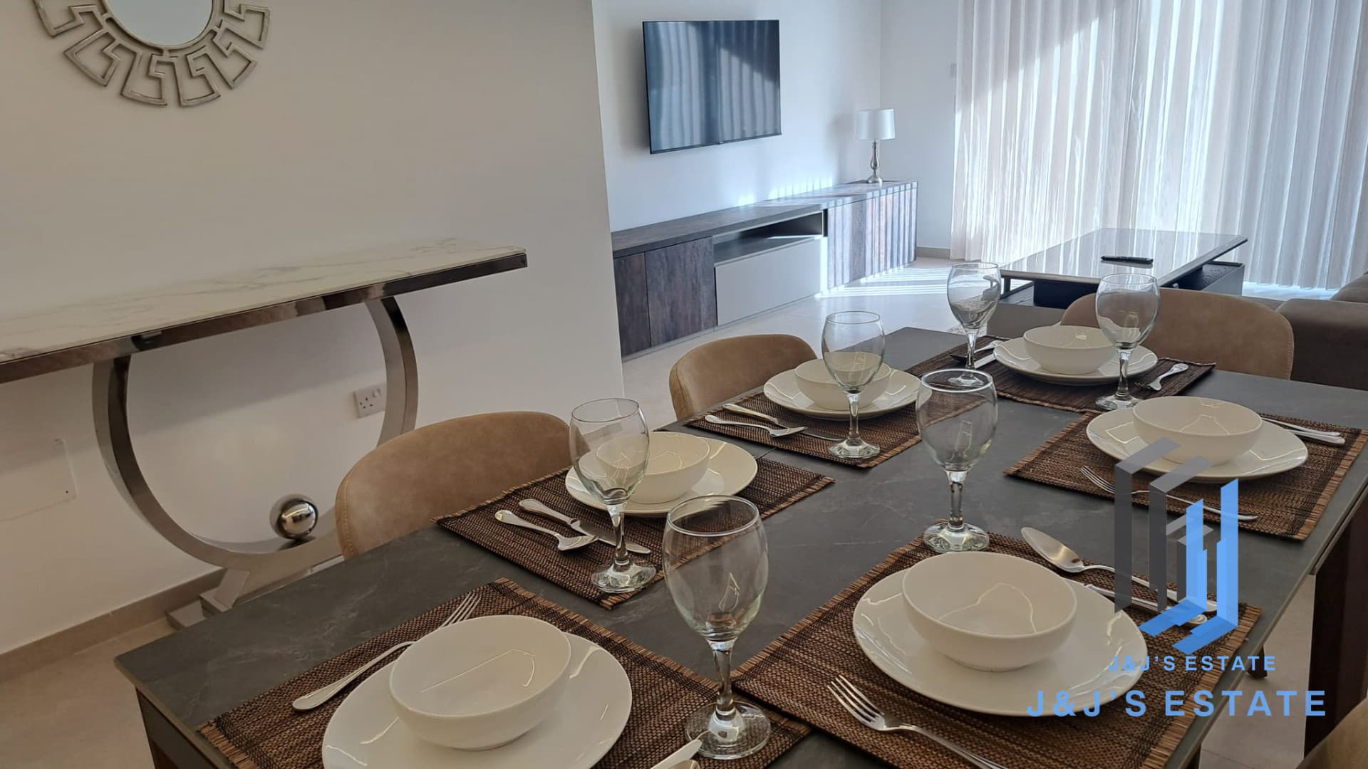 Brand-New 2-Bedroom Apartment with Valley Views in Swieqi · 9