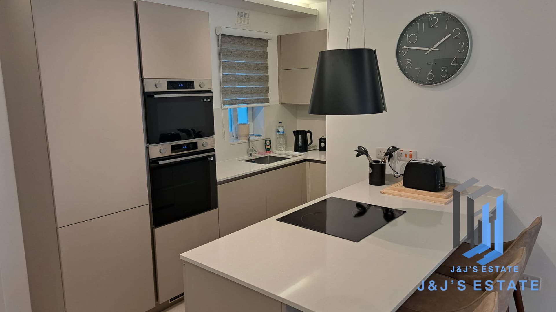 Brand-New 2-Bedroom Apartment with Valley Views in Swieqi · 14