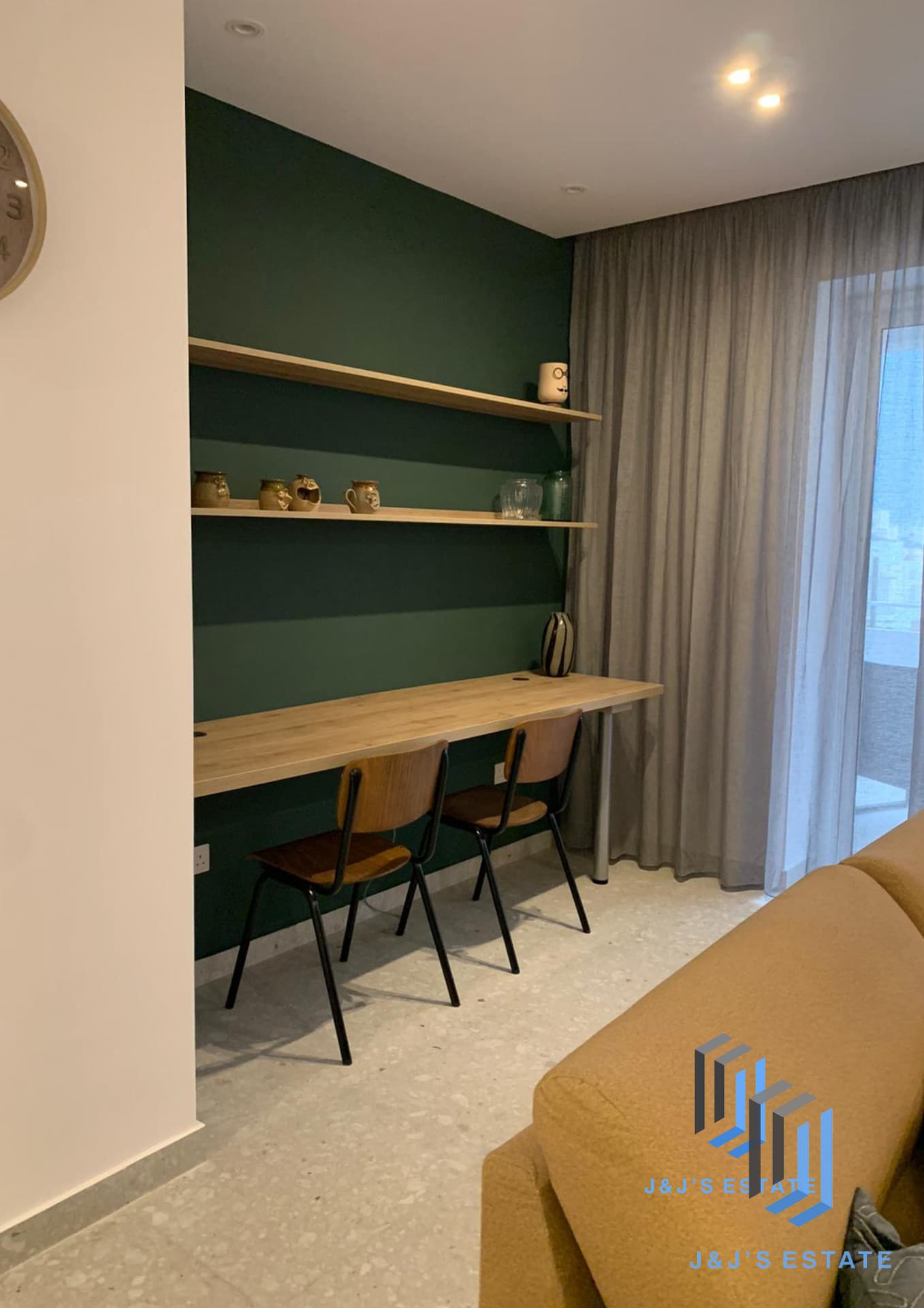 Elegant 2-Bedroom Apartment with Large Terrace in Balzan · 6