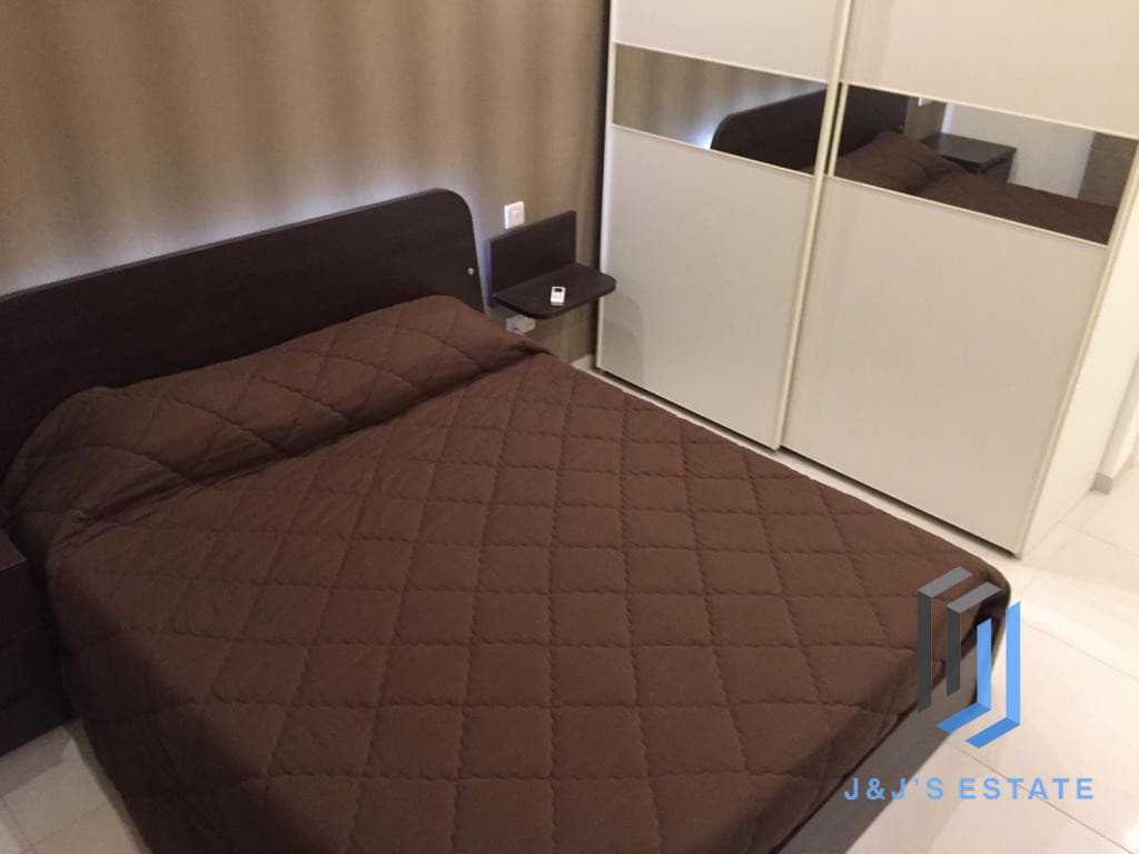 Bright and Modern 2-Bedroom Apartment in Birkirkara · 9