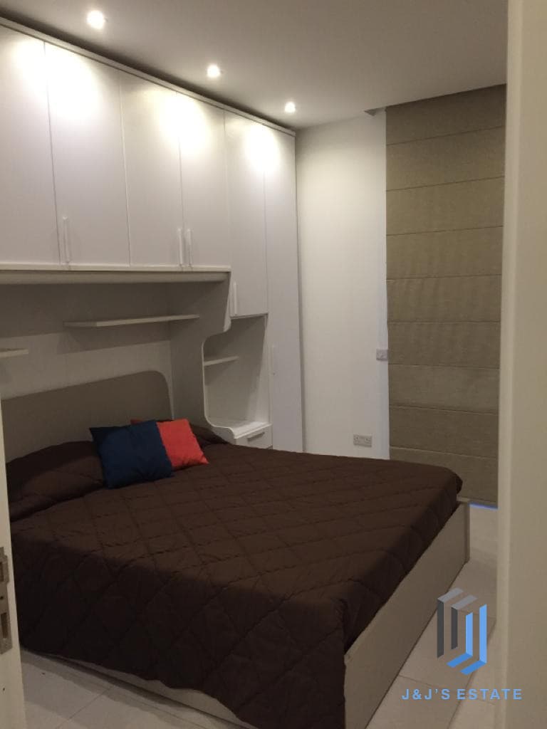 Bright and Modern 2-Bedroom Apartment in Birkirkara · 11