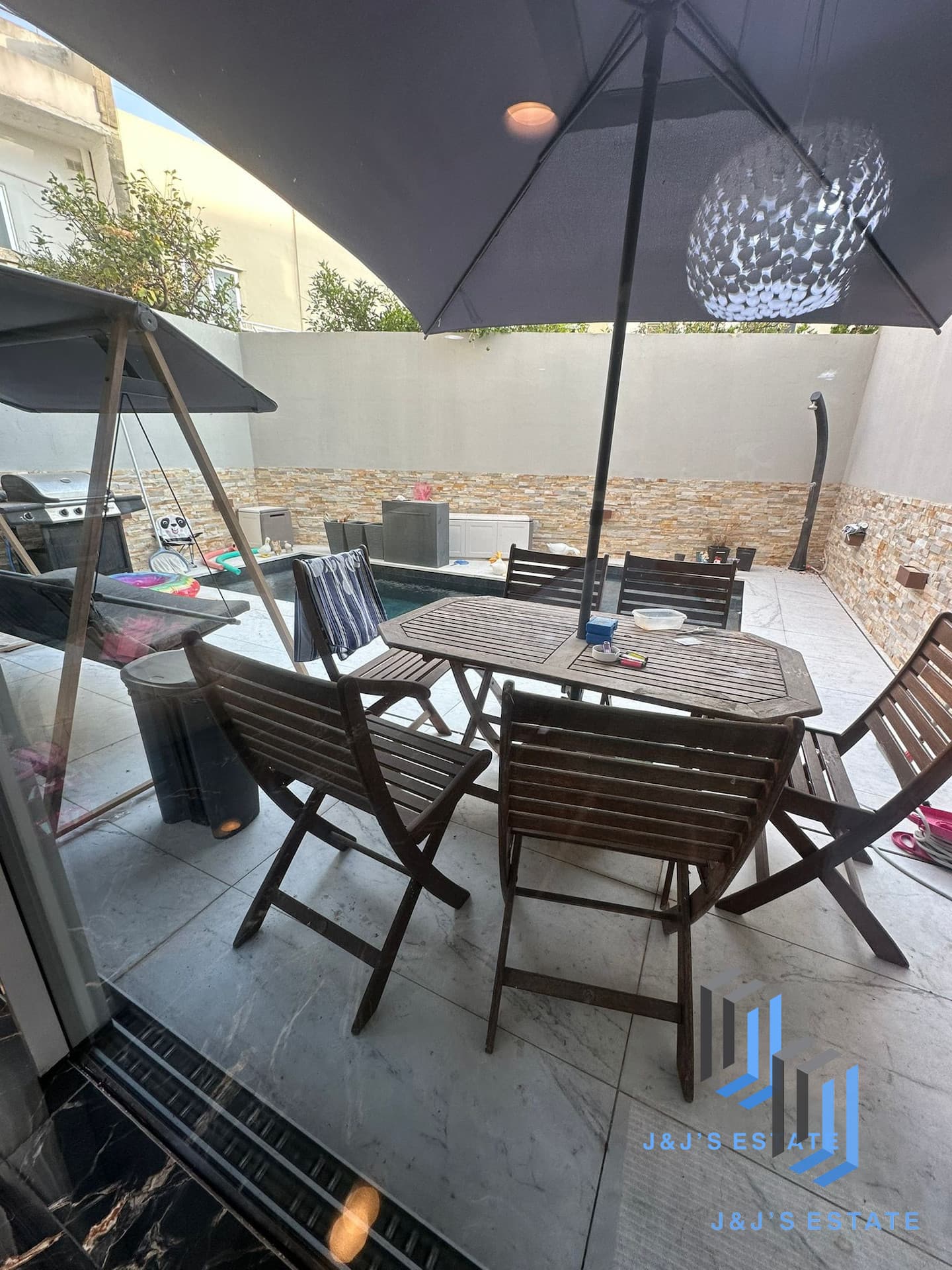 Modern 3-Bedroom House with Private Pool in Tarxien · 21