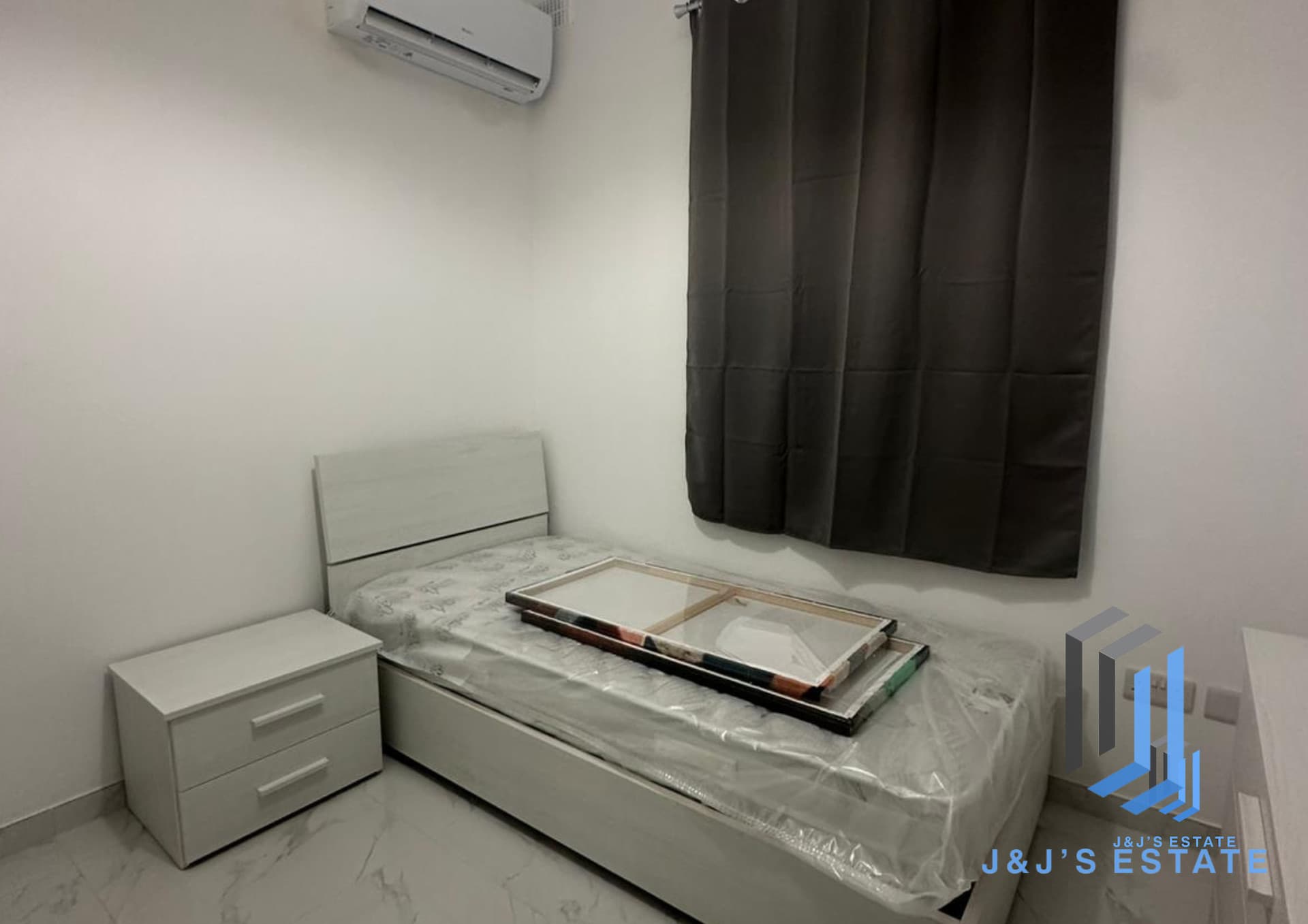 Spacious 3-Bedroom Apartment in Fgura · 4