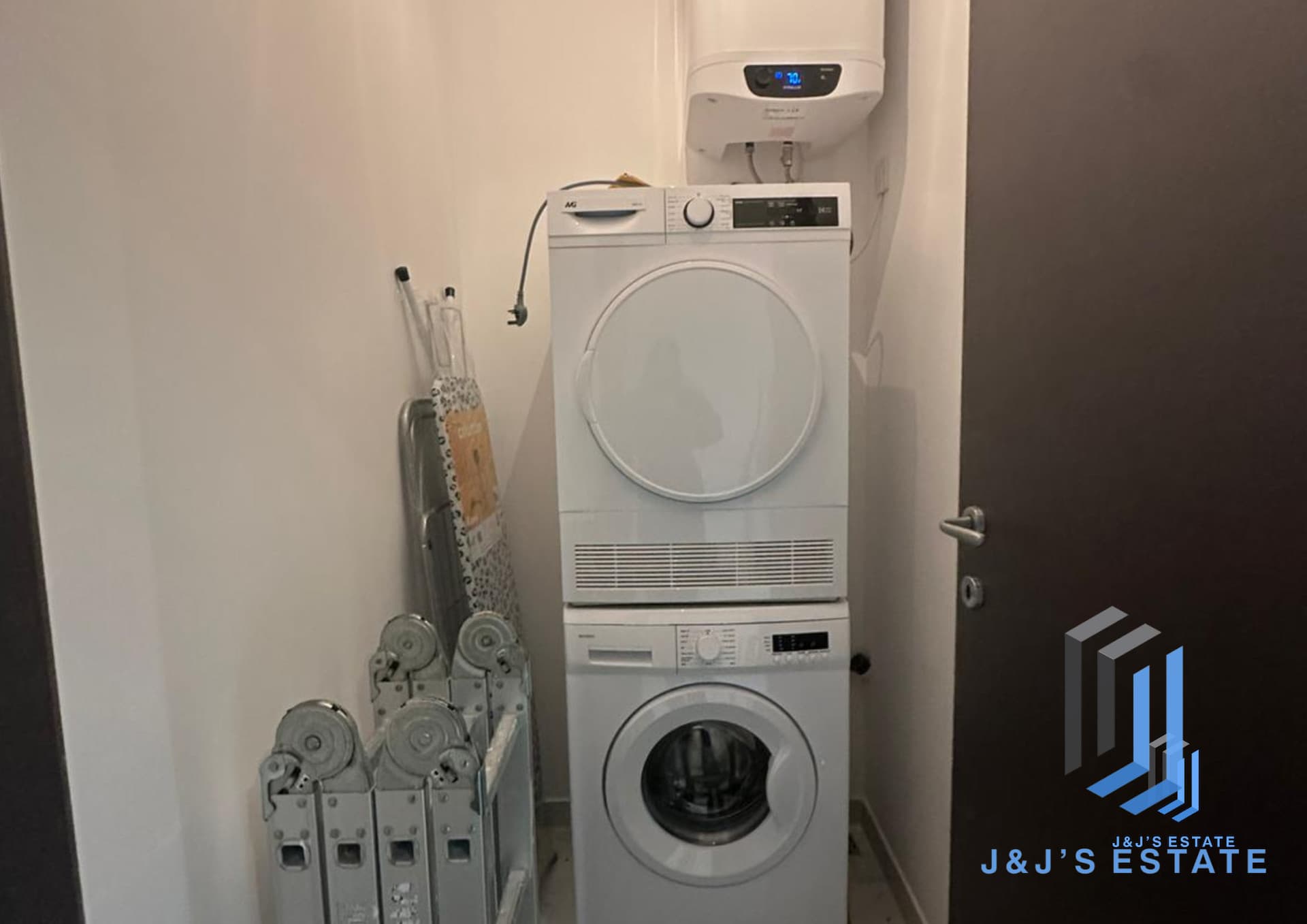 Spacious 3-Bedroom Apartment in Fgura · 6