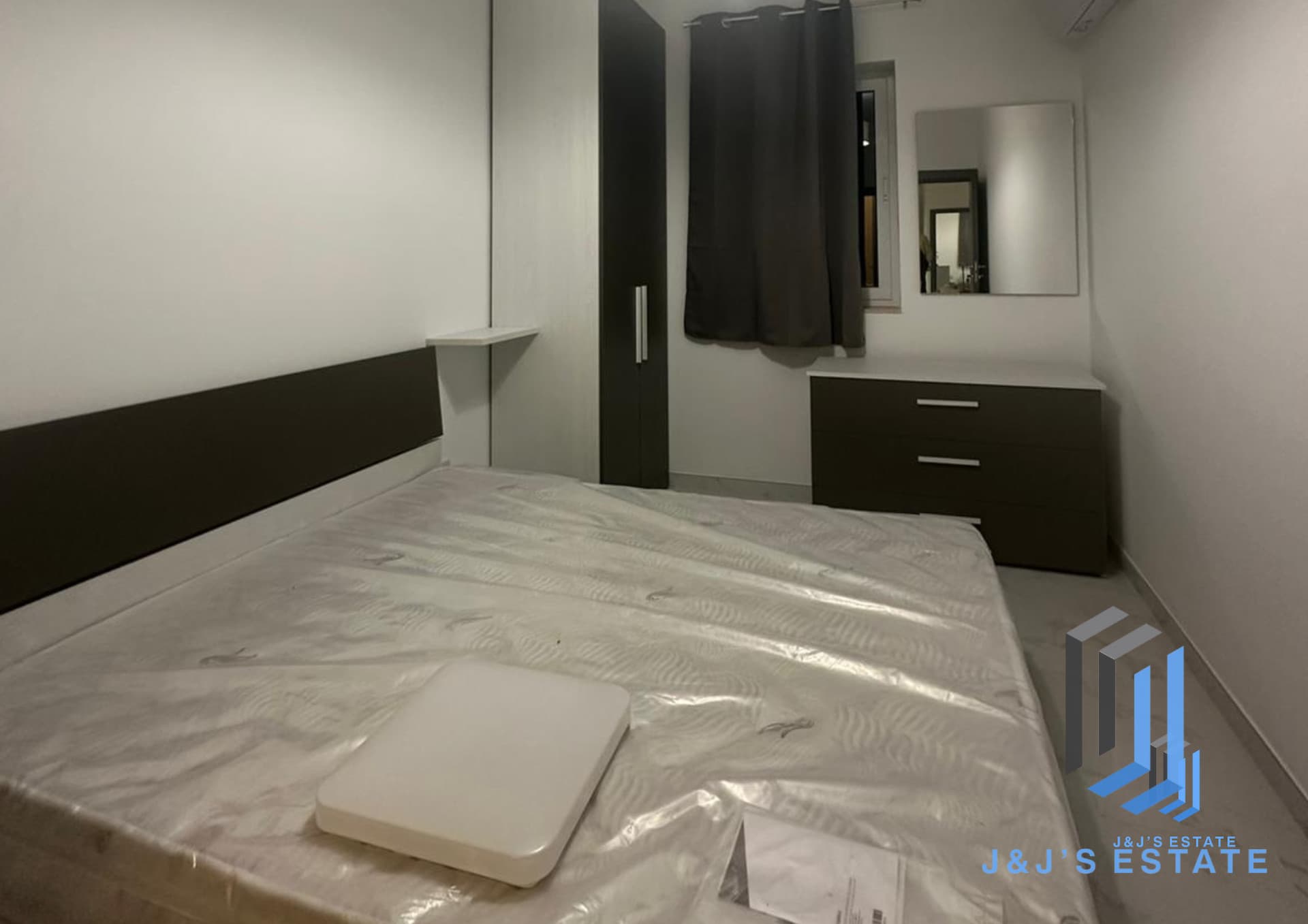 Spacious 3-Bedroom Apartment in Fgura · 9