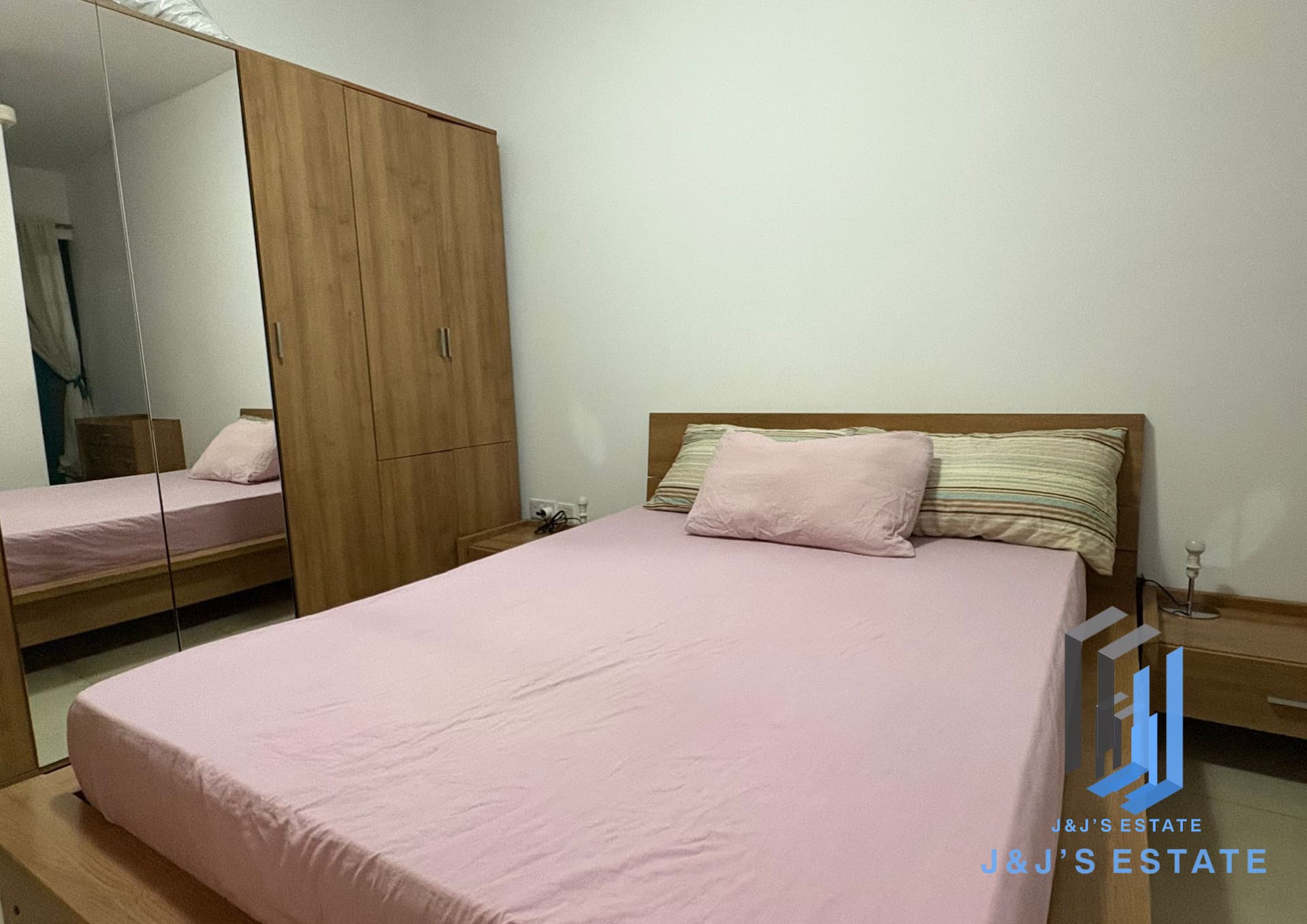 Modern 2-Bedroom Apartment in the Heart of Sliema
