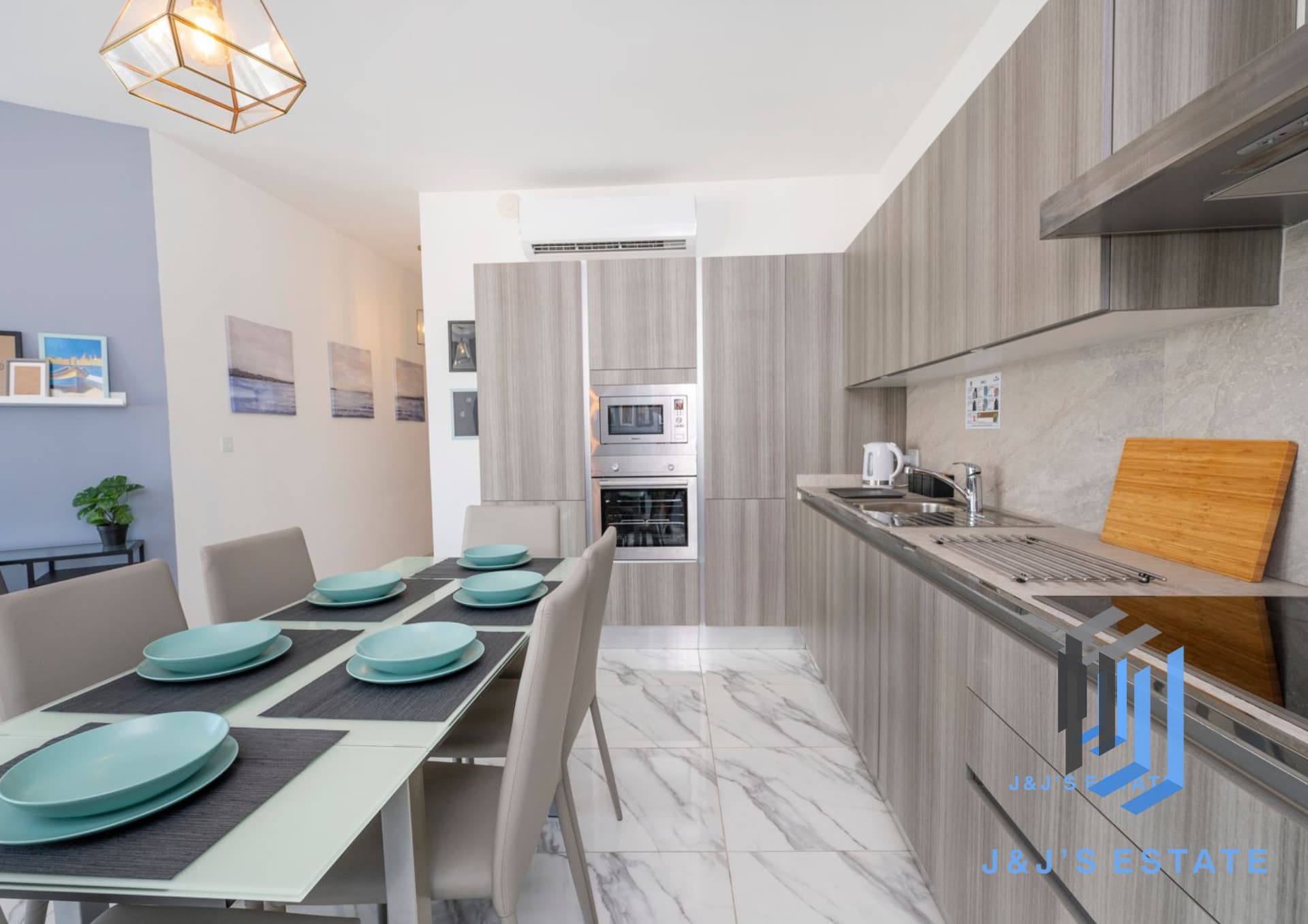 Bright and Spacious 3-Bedroom Apartment in Swieqi · 5
