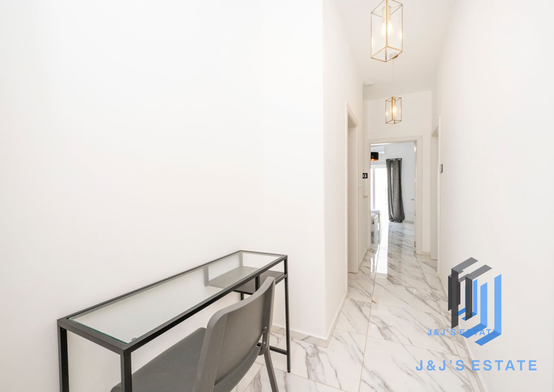 Bright and Spacious 3-Bedroom Apartment in Swieqi · 19