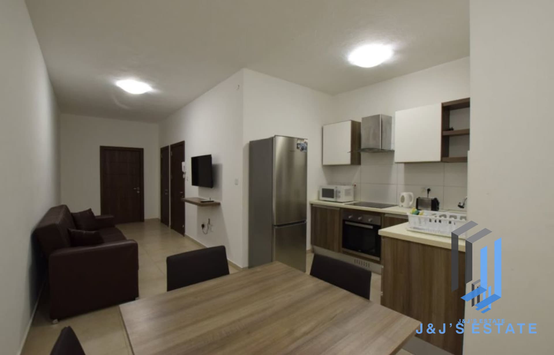 2-Bedroom Apartment in Prime Balluta, Sliema · 3