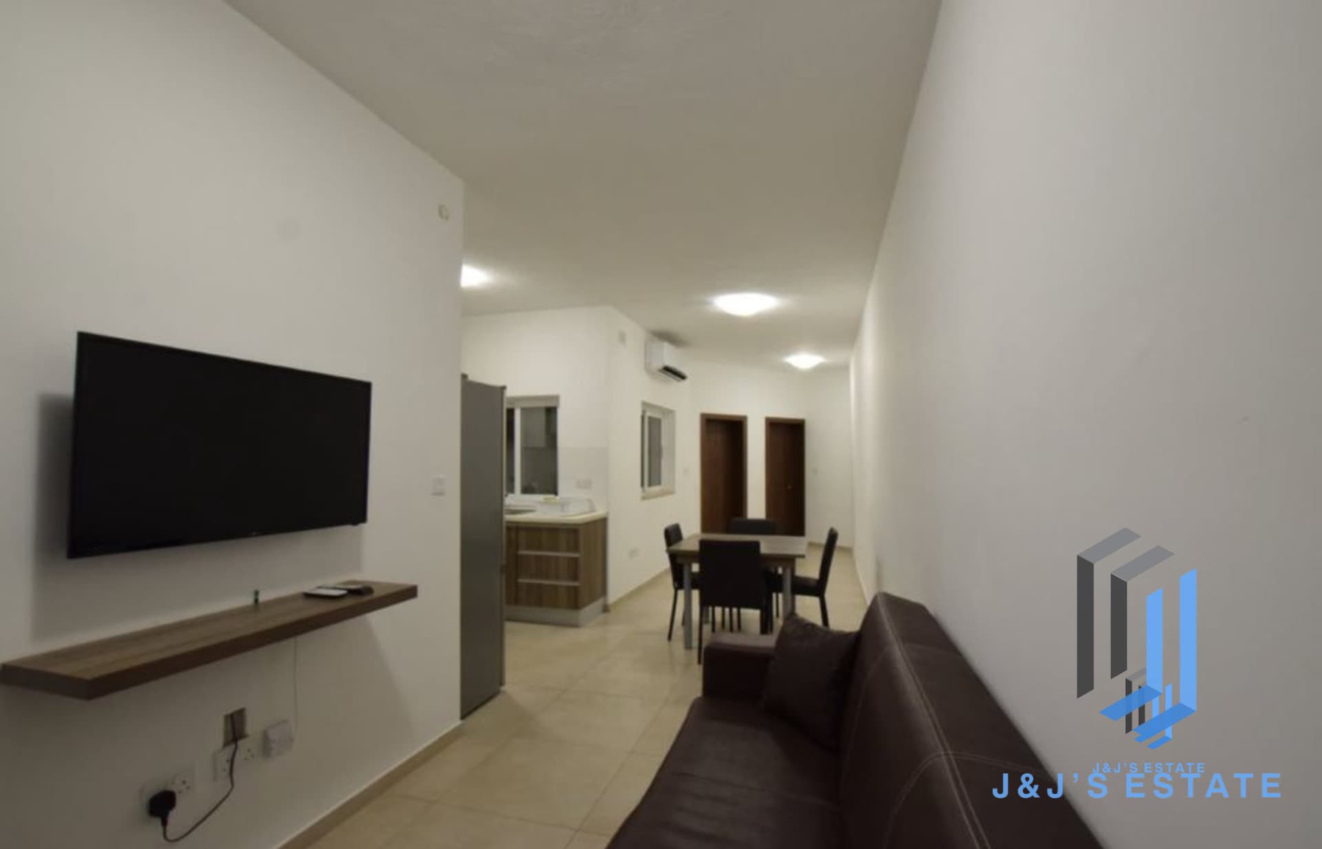2-Bedroom Apartment in Prime Balluta, Sliema · 5
