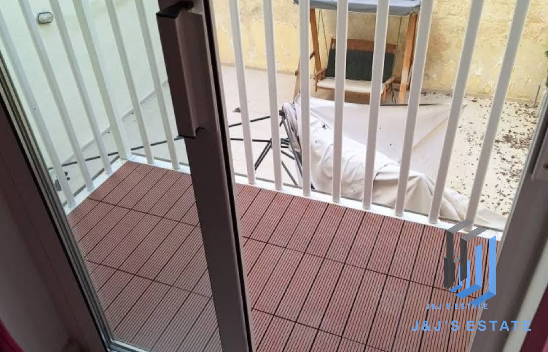 Modern 2-Bedroom Apartment with Balcony in Sliema · 2