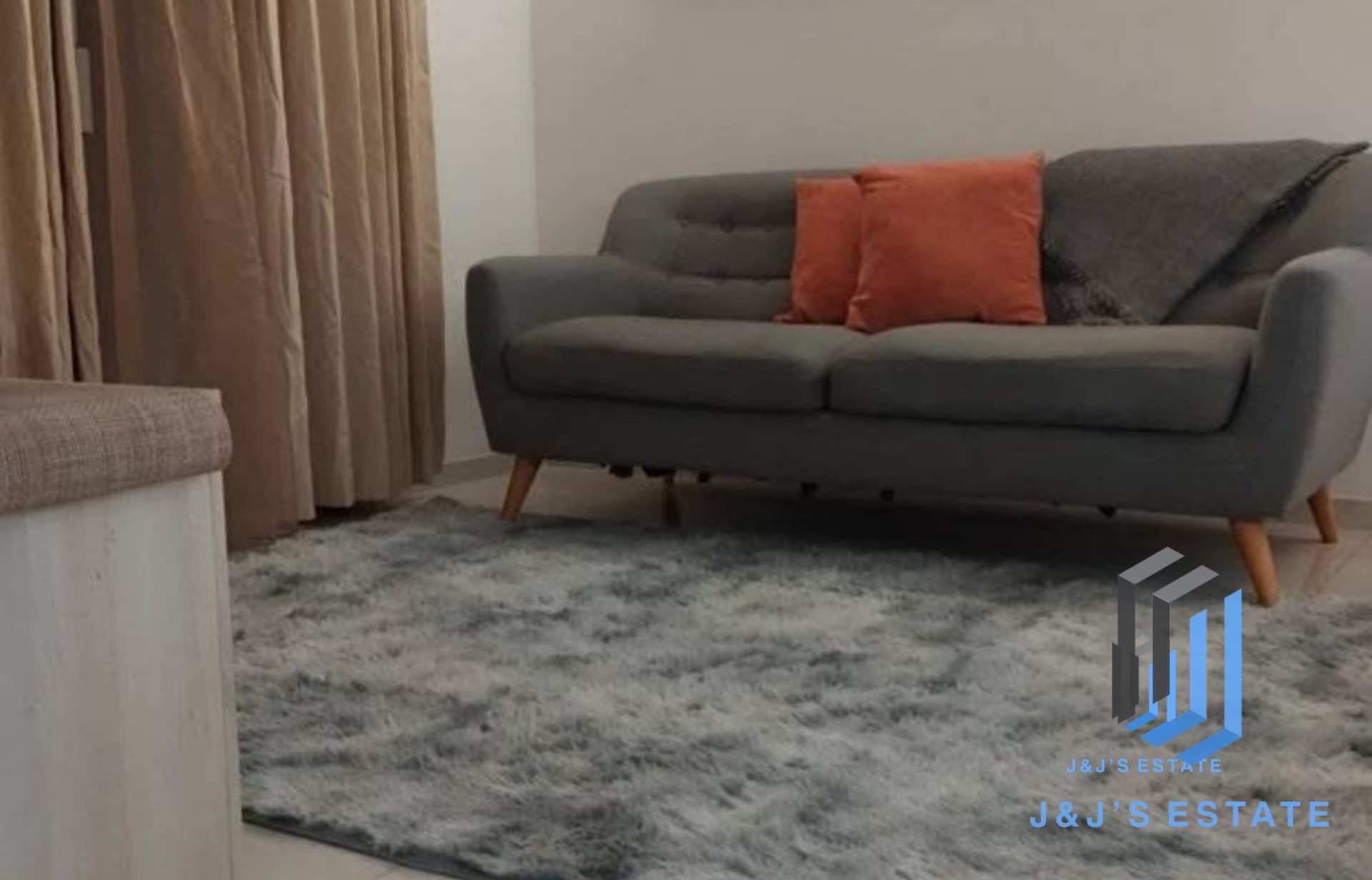 Modern 2-Bedroom Apartment with Balcony in Sliema · 3
