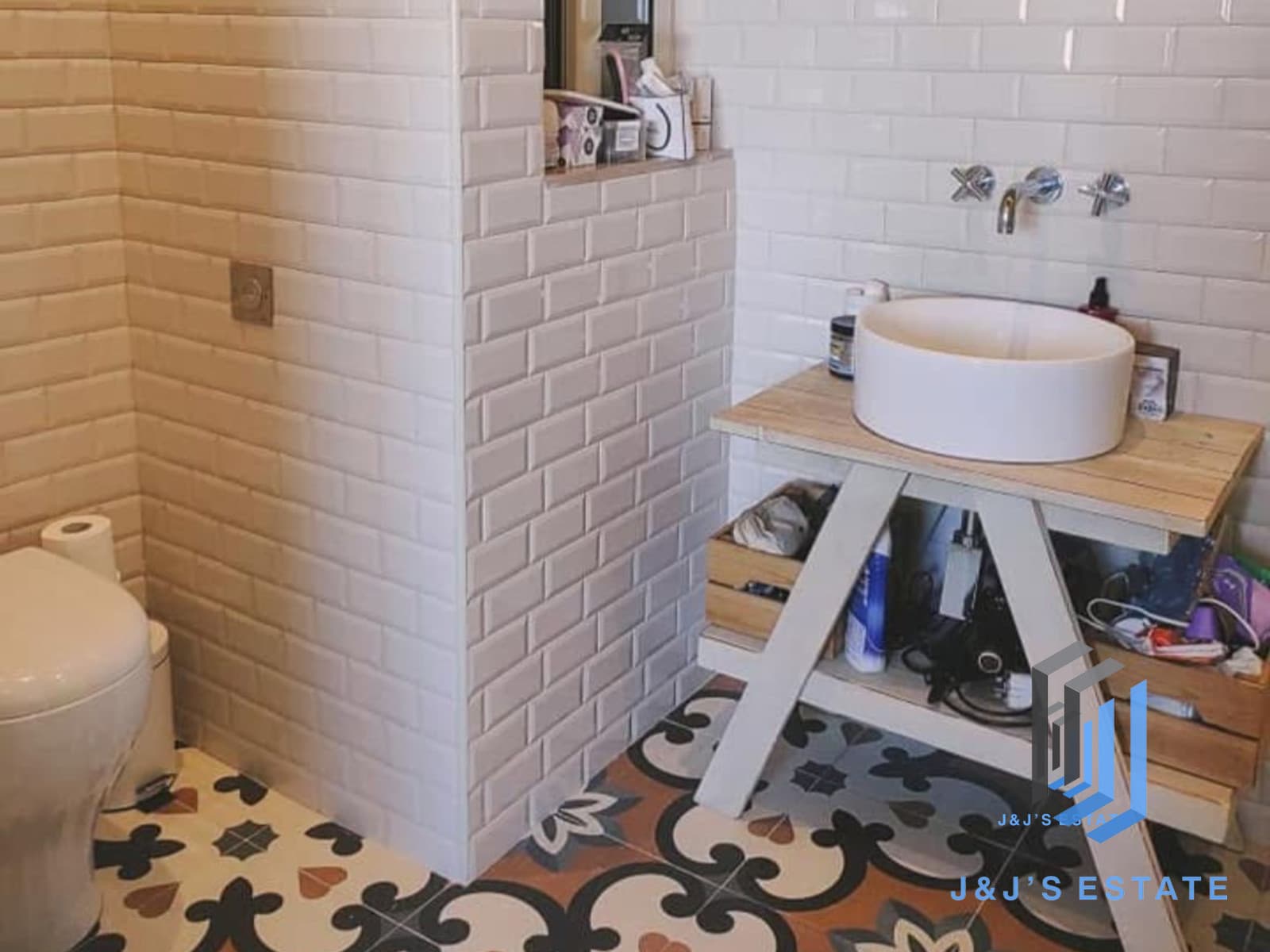 Beautiful 2-Bedroom Apartment with Valley Views in San Gwann · 8