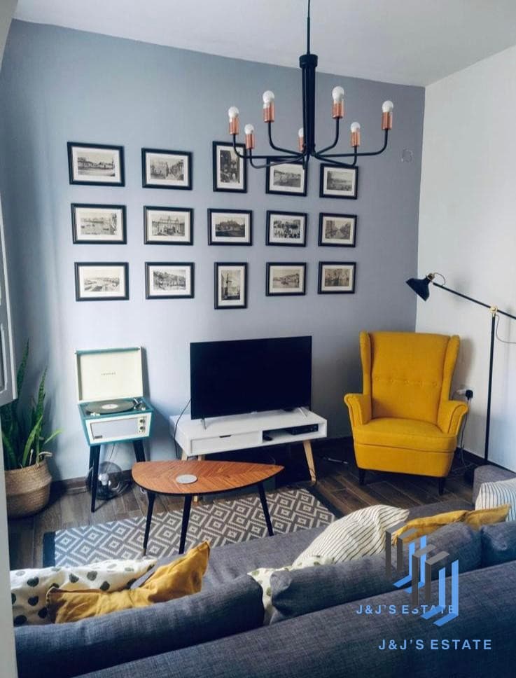 Recently Renovated 3-Bedroom Apartment in Collachio, Birgu · 3