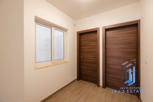 Modern 3-Bedroom Apartment in Naxxar – Ready to Move In · 5