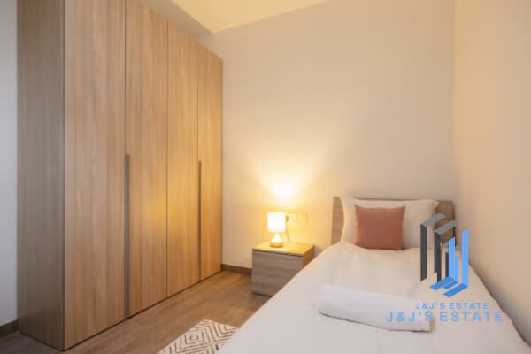 Modern 3-Bedroom Apartment in Naxxar – Ready to Move In · 17