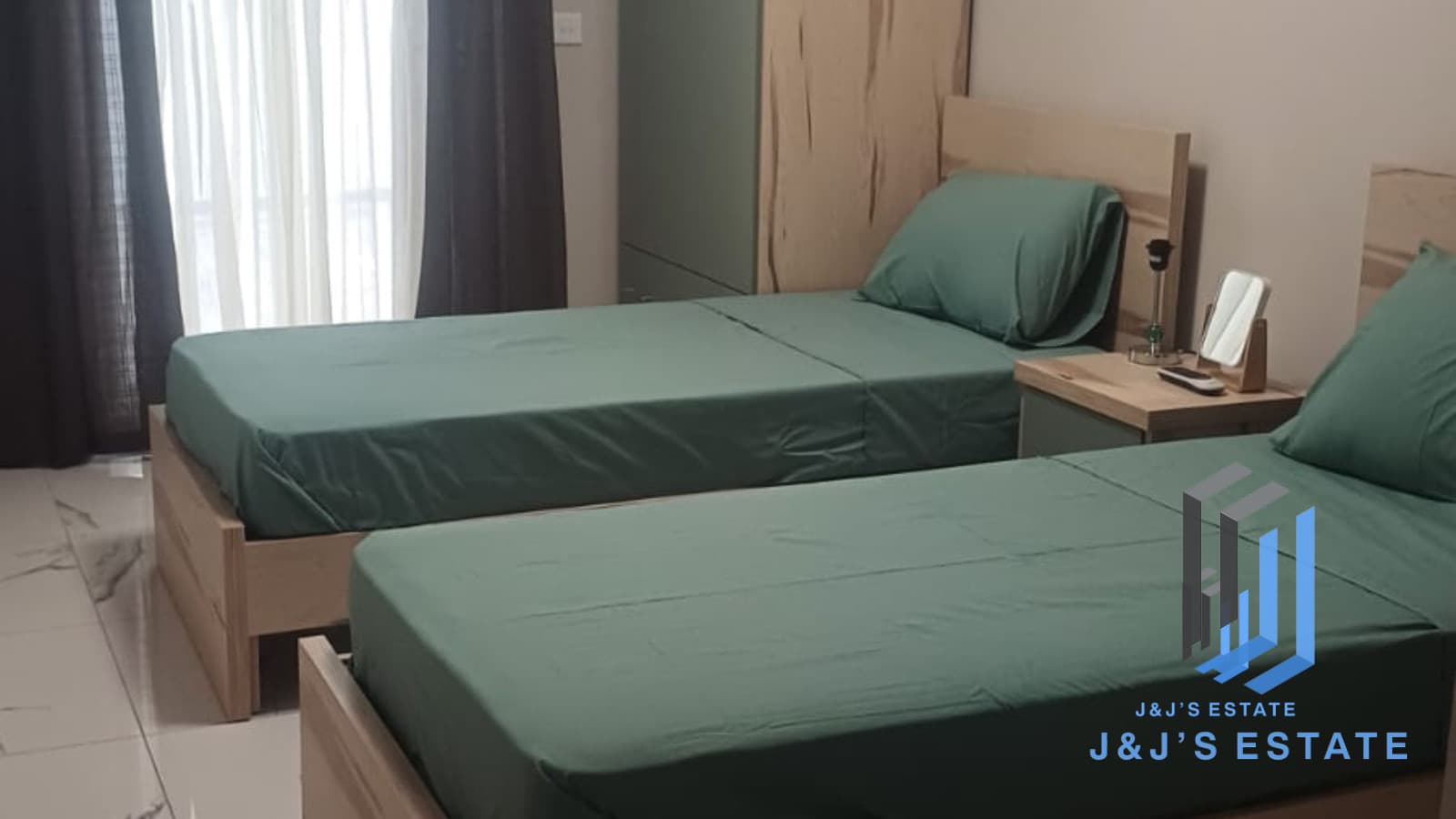 Modern 2-Bedroom Maisonette with Back Terrace in Gzira · 5
