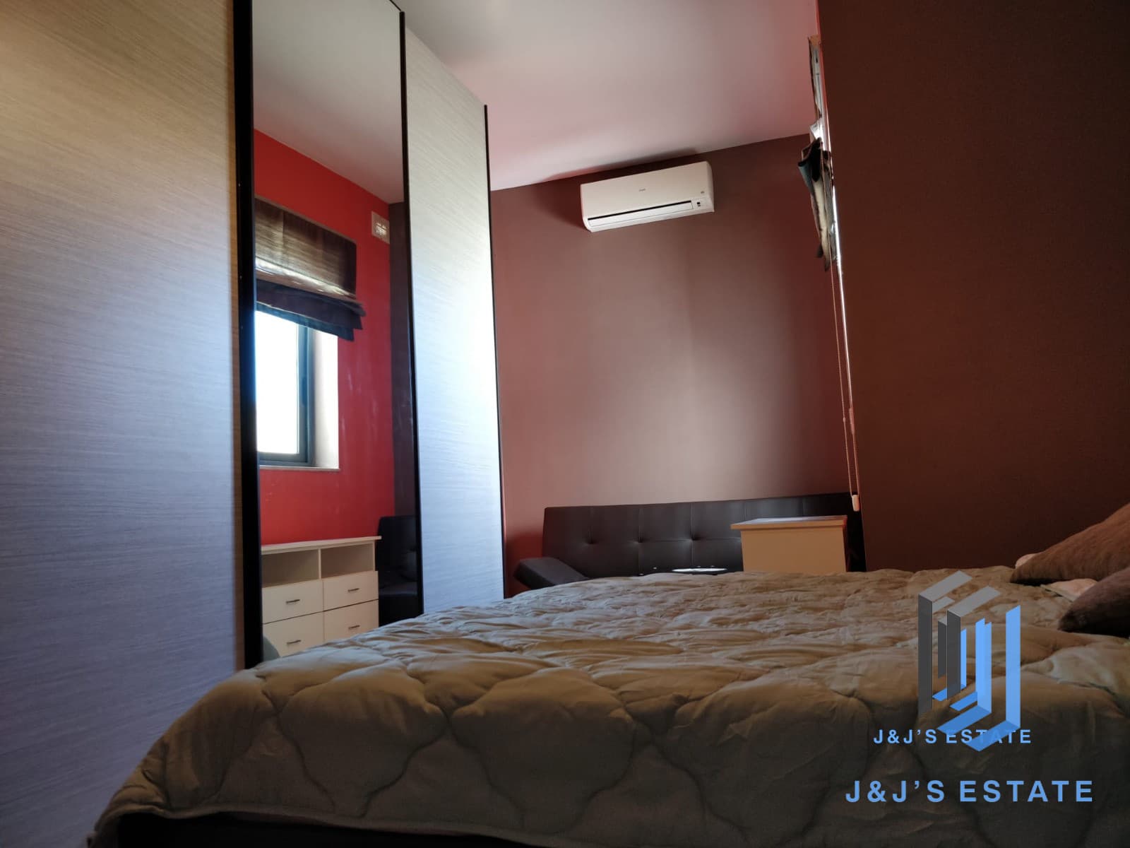 Modern 2-Bedroom Apartment with Sea Views in Mellieha · 2