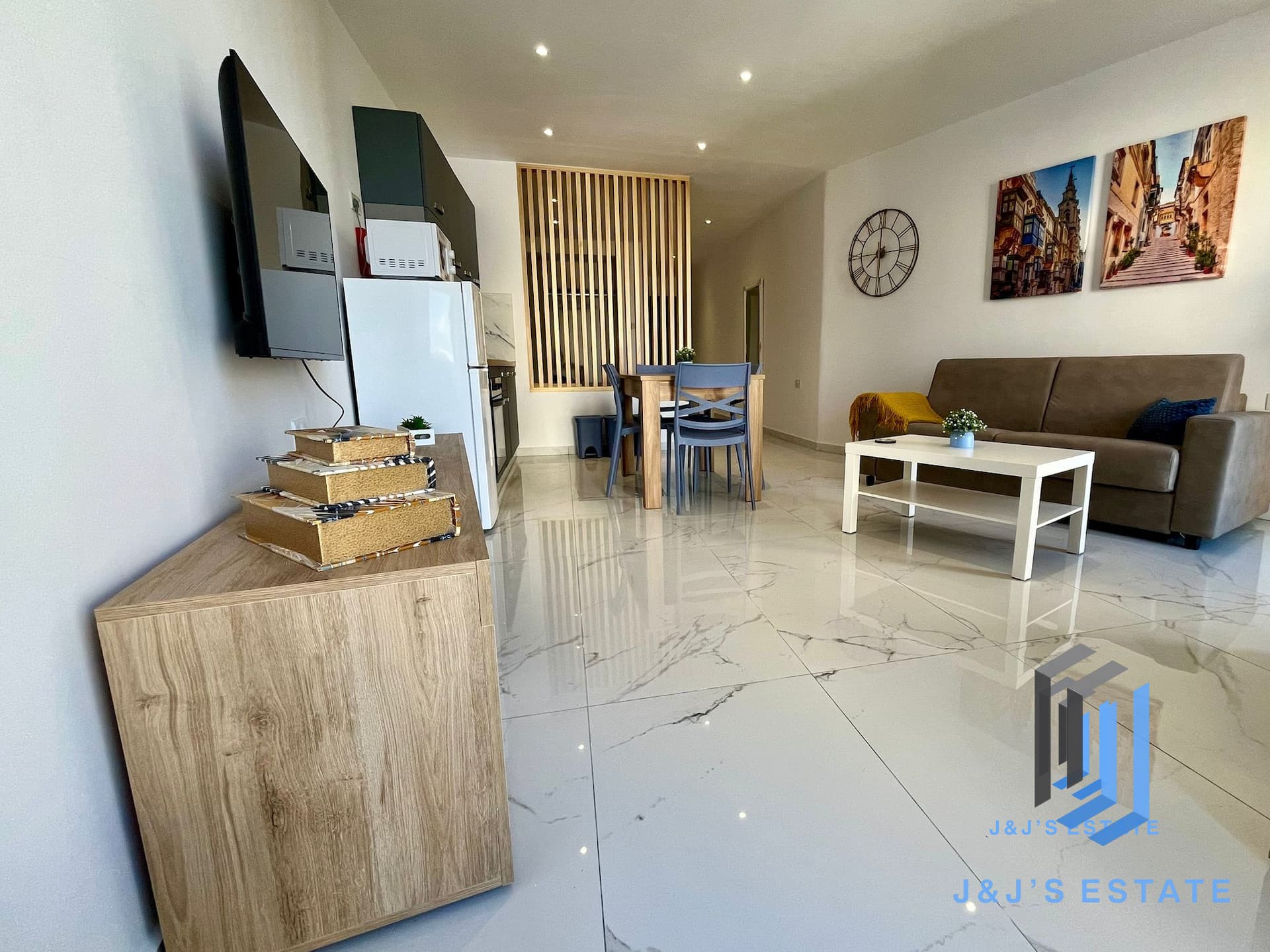 Bright & Modern 1-Bedroom Apartment in St Julian's · 2