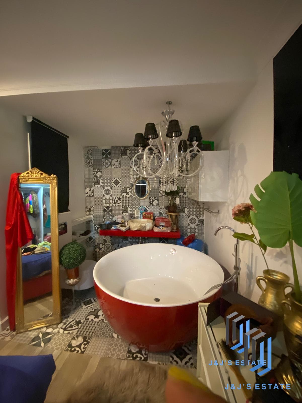 Stunning 2-Bedroom Maisonette in Swieqi · 9