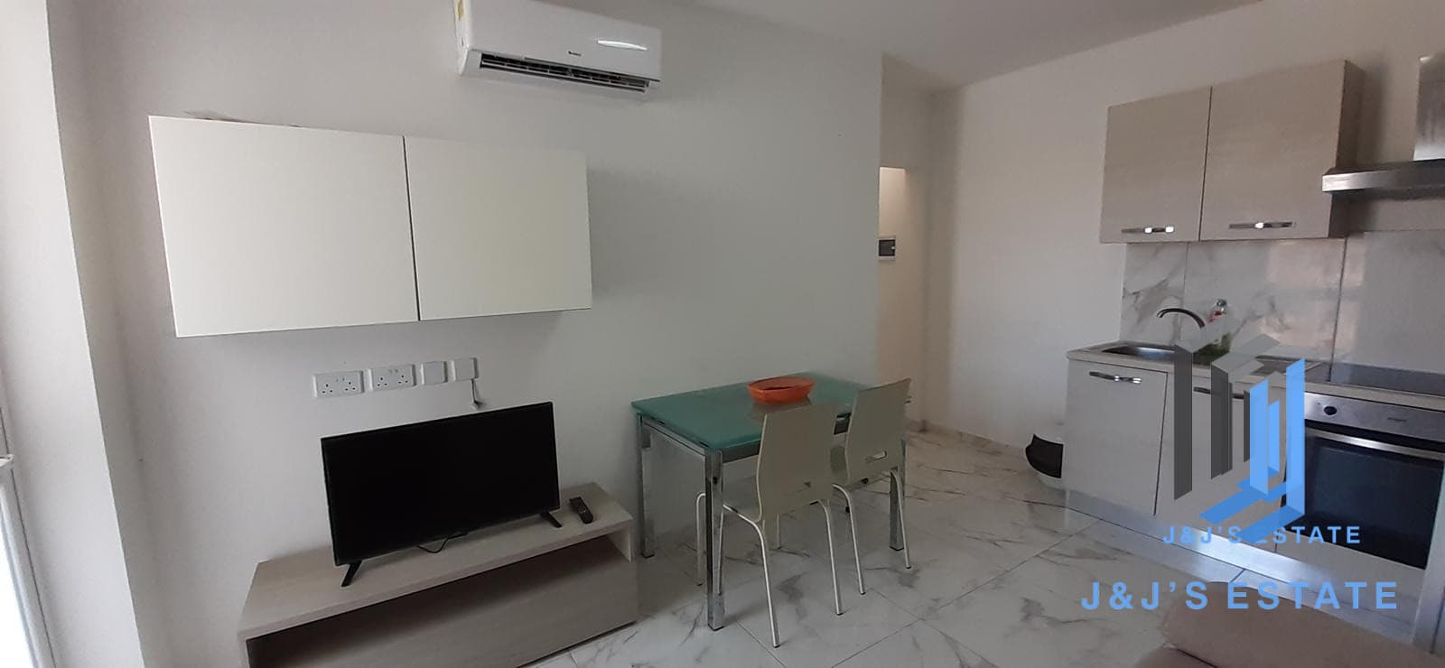 Modern Studio Apartment in Mosta · 7
