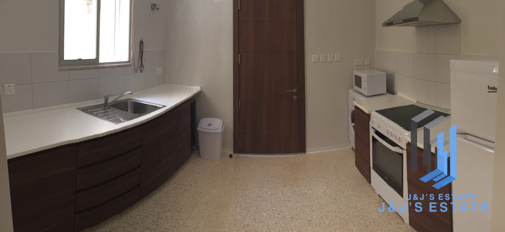 Spacious Studio in Gzira · 11