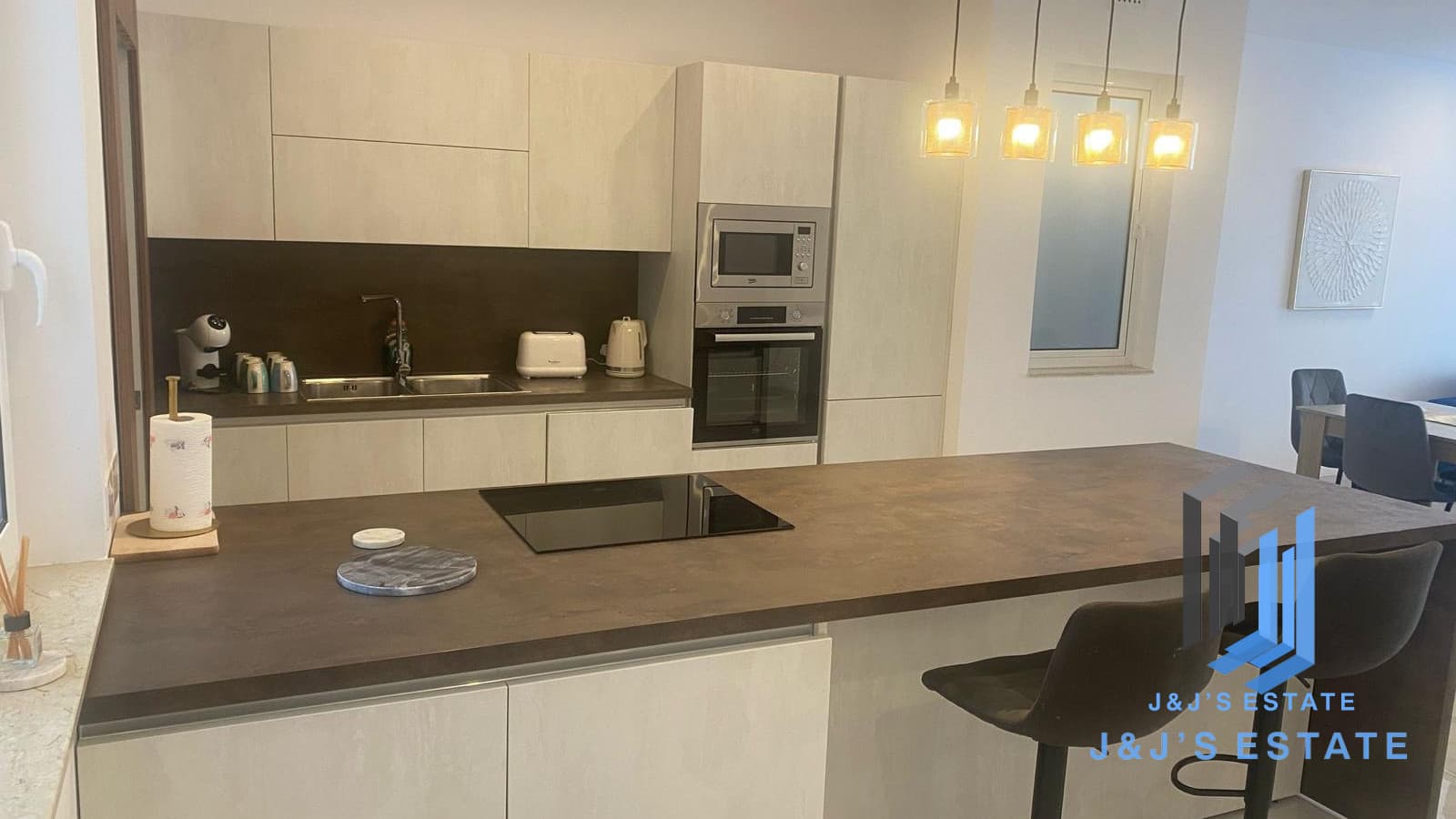Modern Penthouse in Balzan · 11