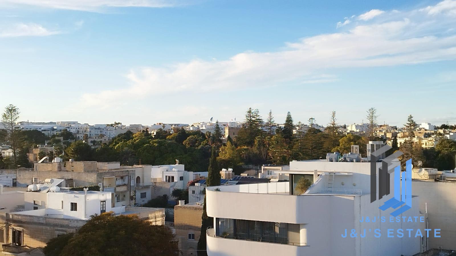 Modern Penthouse in Balzan · 14
