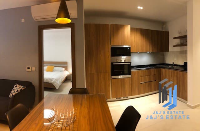 Modern 1-Bedroom Maisonette in Sliema – Belmonte Heights · 4