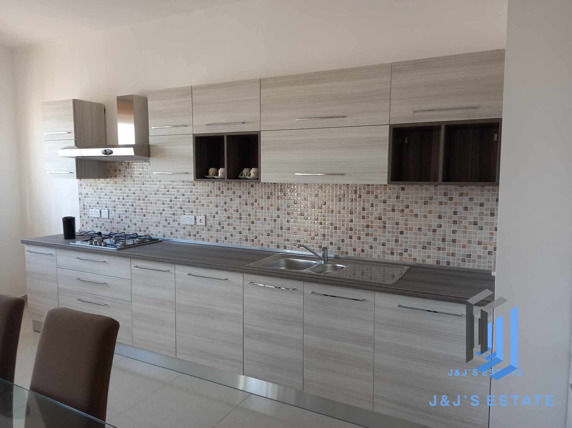 Modern 2-Bedroom Apartment in Hamrun · 2