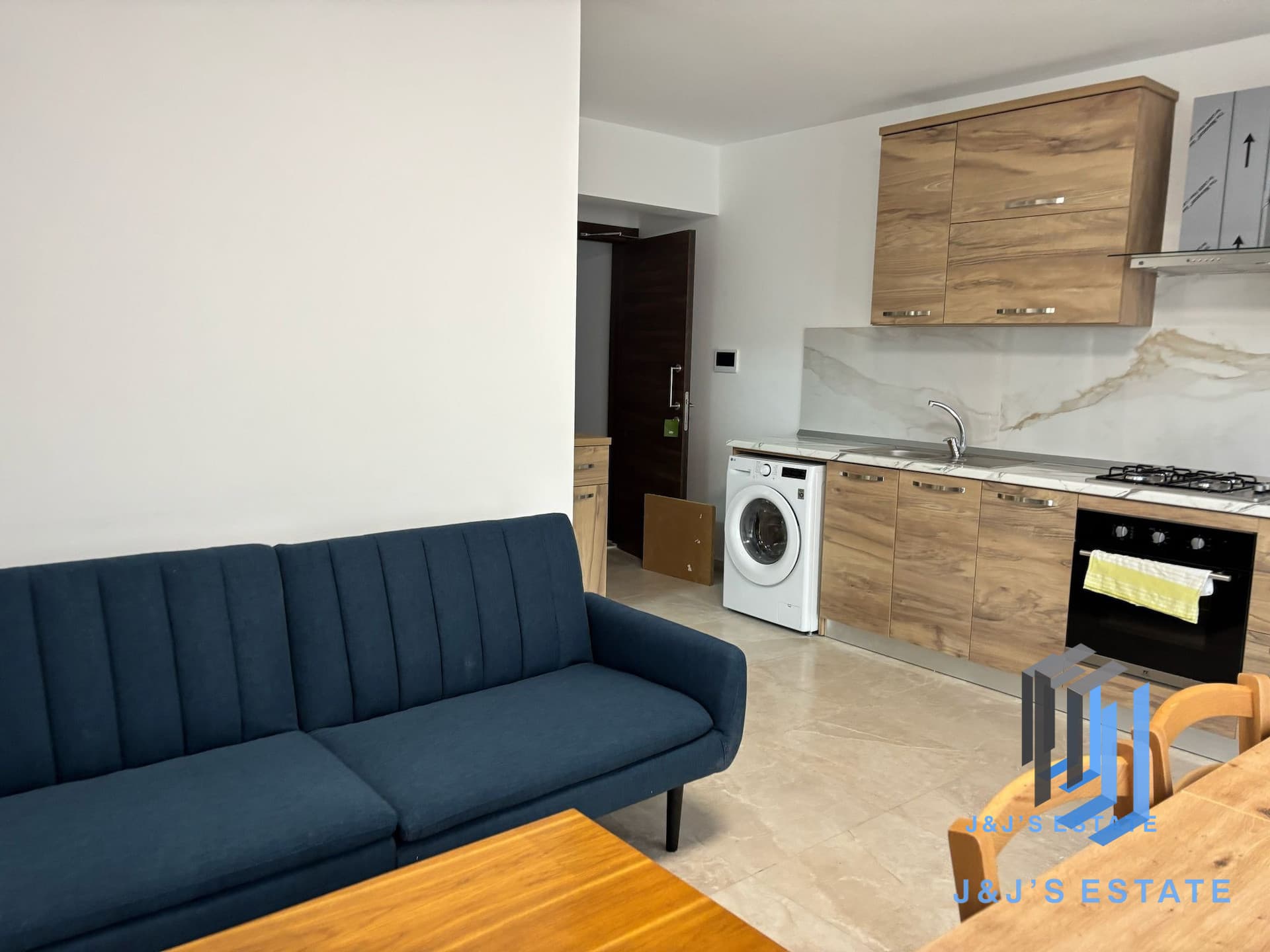 Modern 2-Bedroom Apartment in Birkirkara · 2
