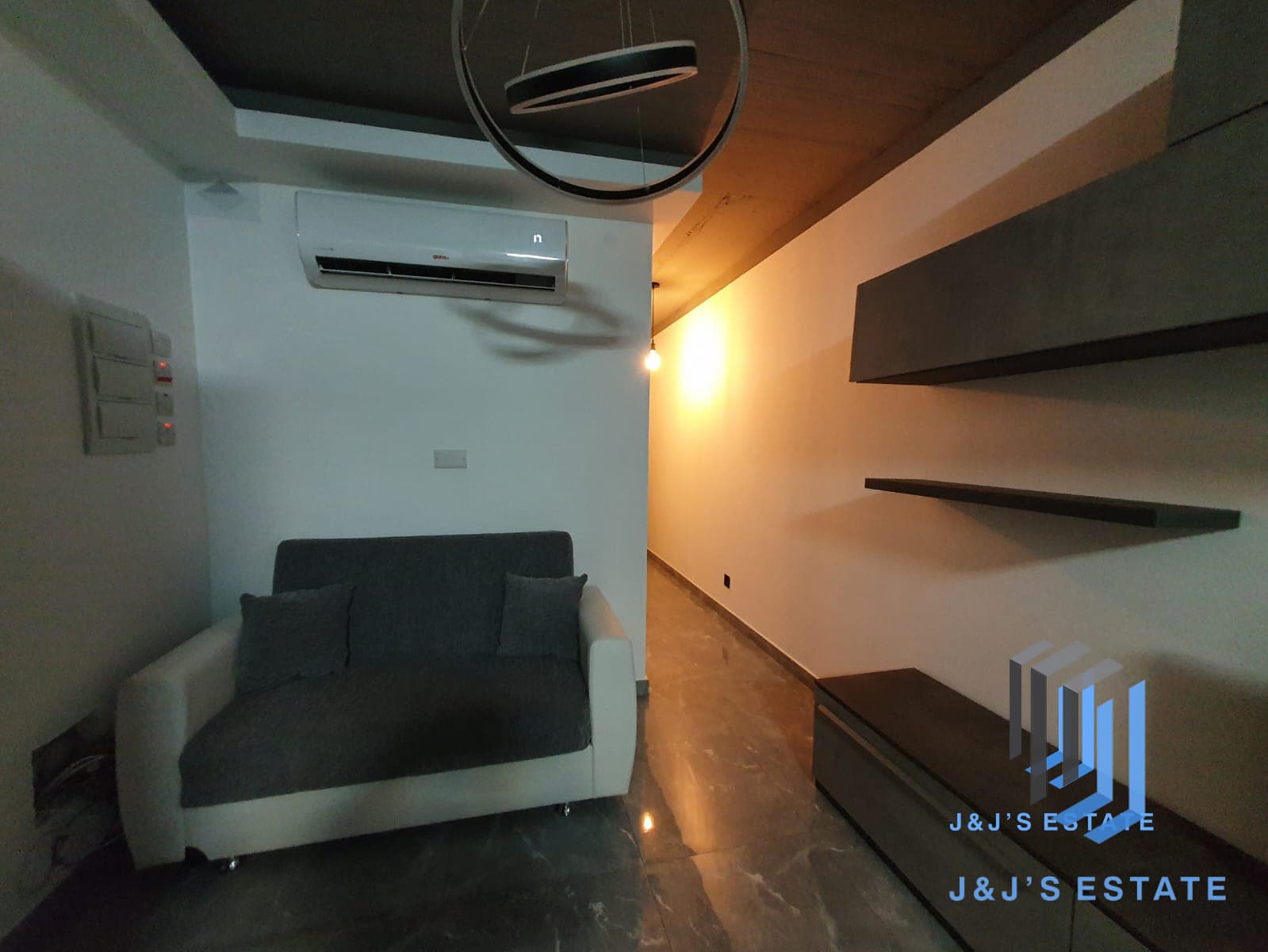 Modern 2-Bedroom Apartment in Mgarr · 9