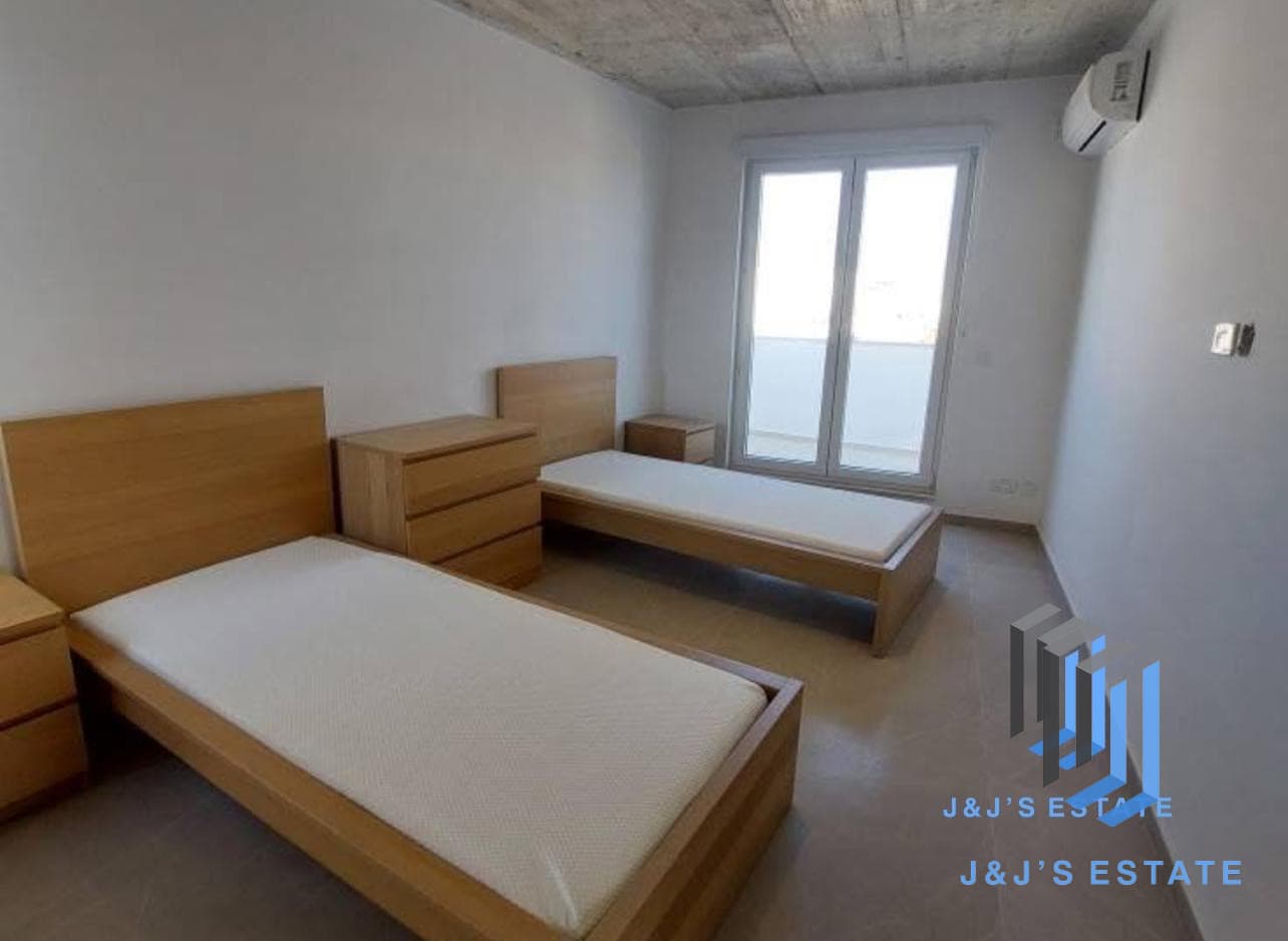 Modern Penthouse with Private Pool in Naxxar · 6