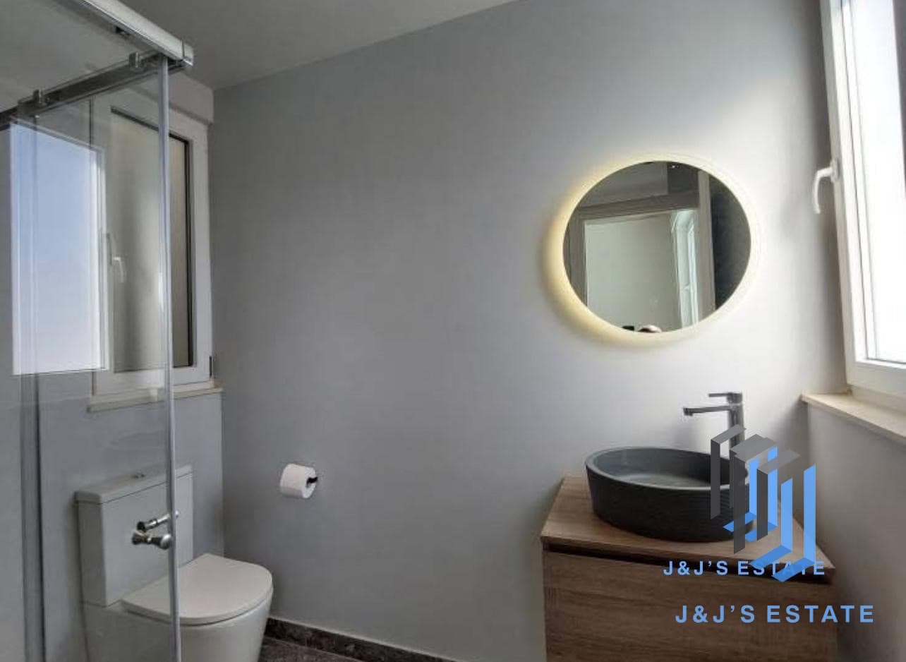 Modern Penthouse with Private Pool in Naxxar · 12