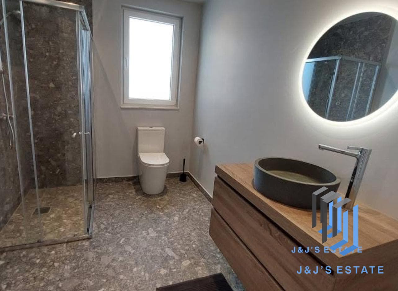 Modern Penthouse with Private Pool in Naxxar · 13