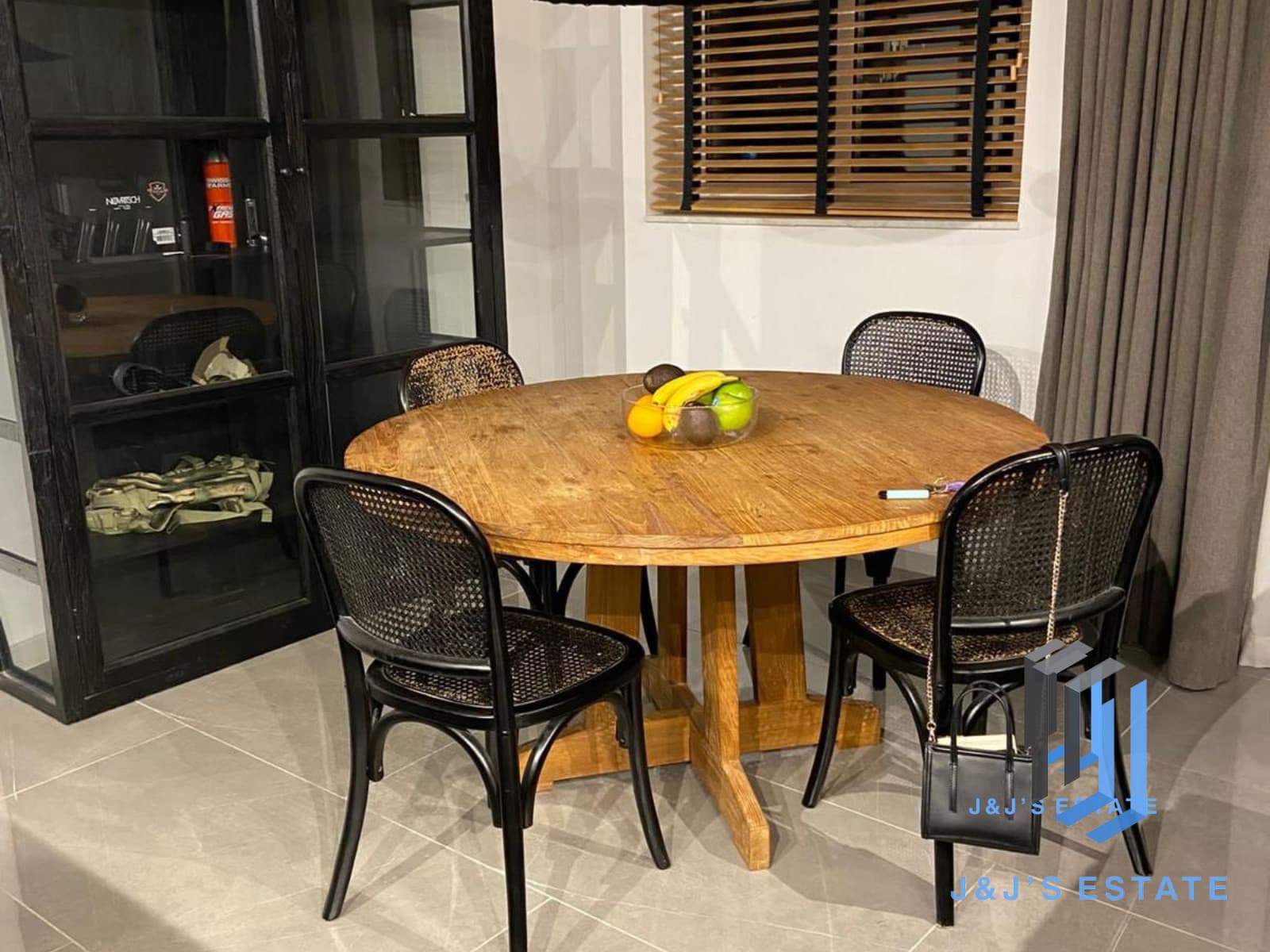 Modern 2-Bedroom Apartment with Balconies in Mellieha · 3