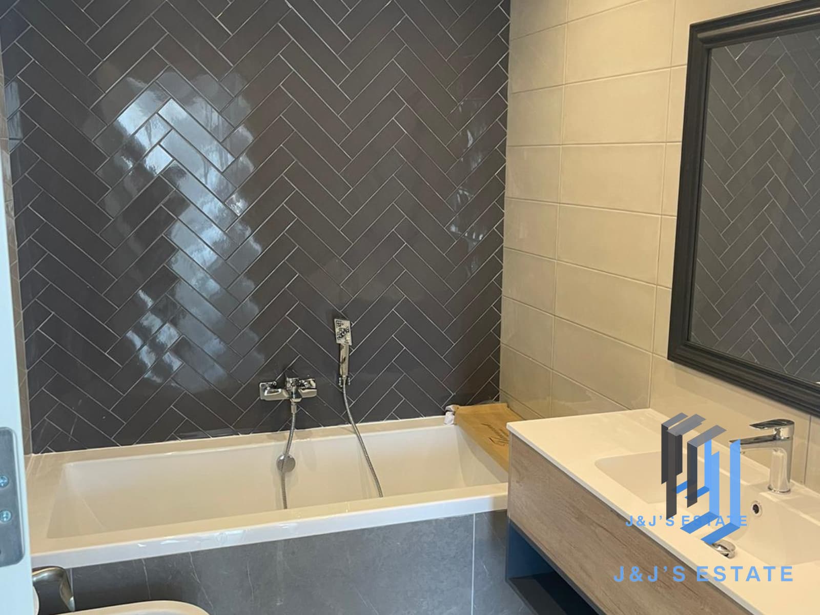 Modern 2-Bedroom Apartment with Balconies in Mellieha · 7