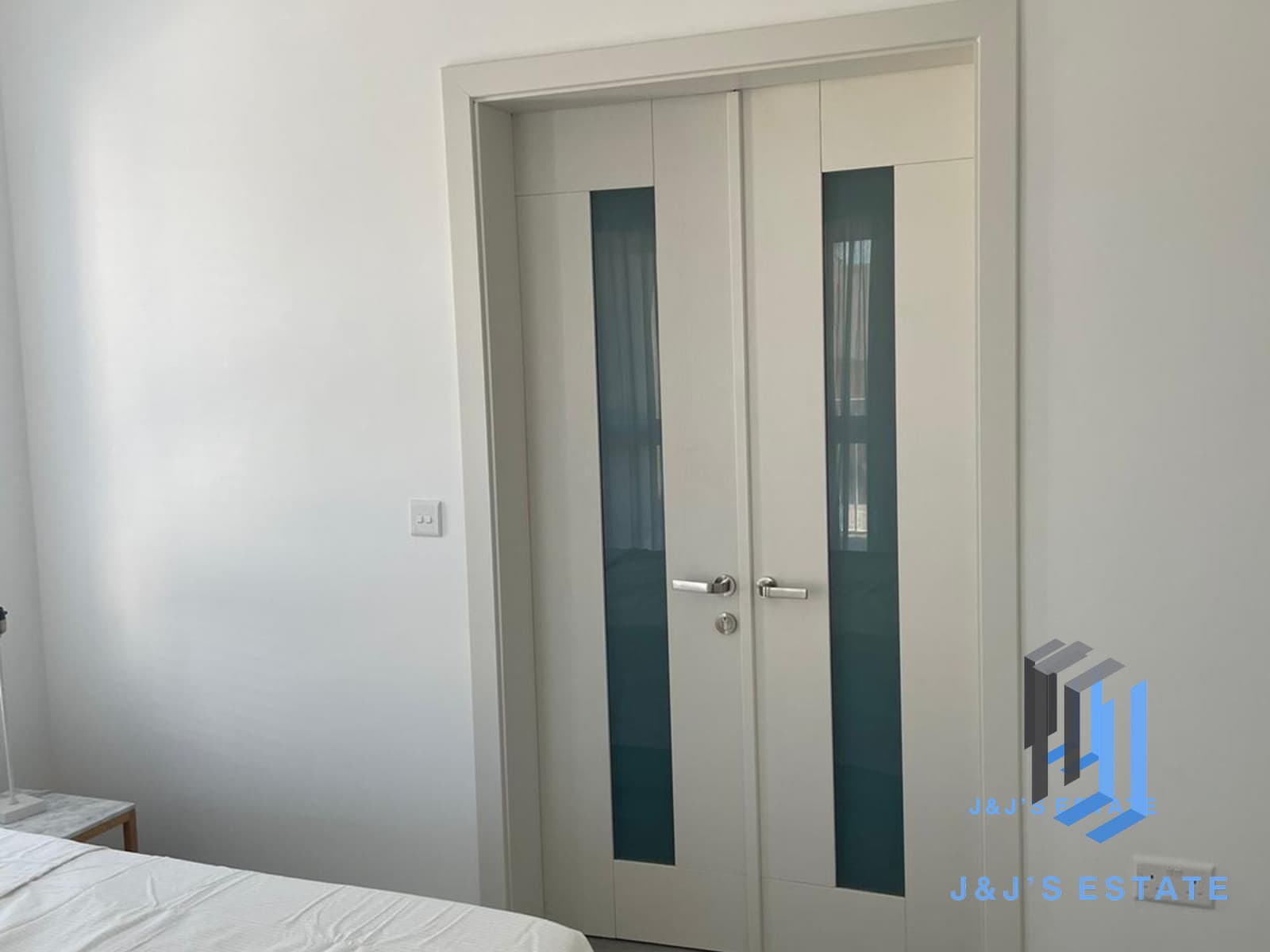 Modern 2-Bedroom Apartment with Balconies in Mellieha · 8