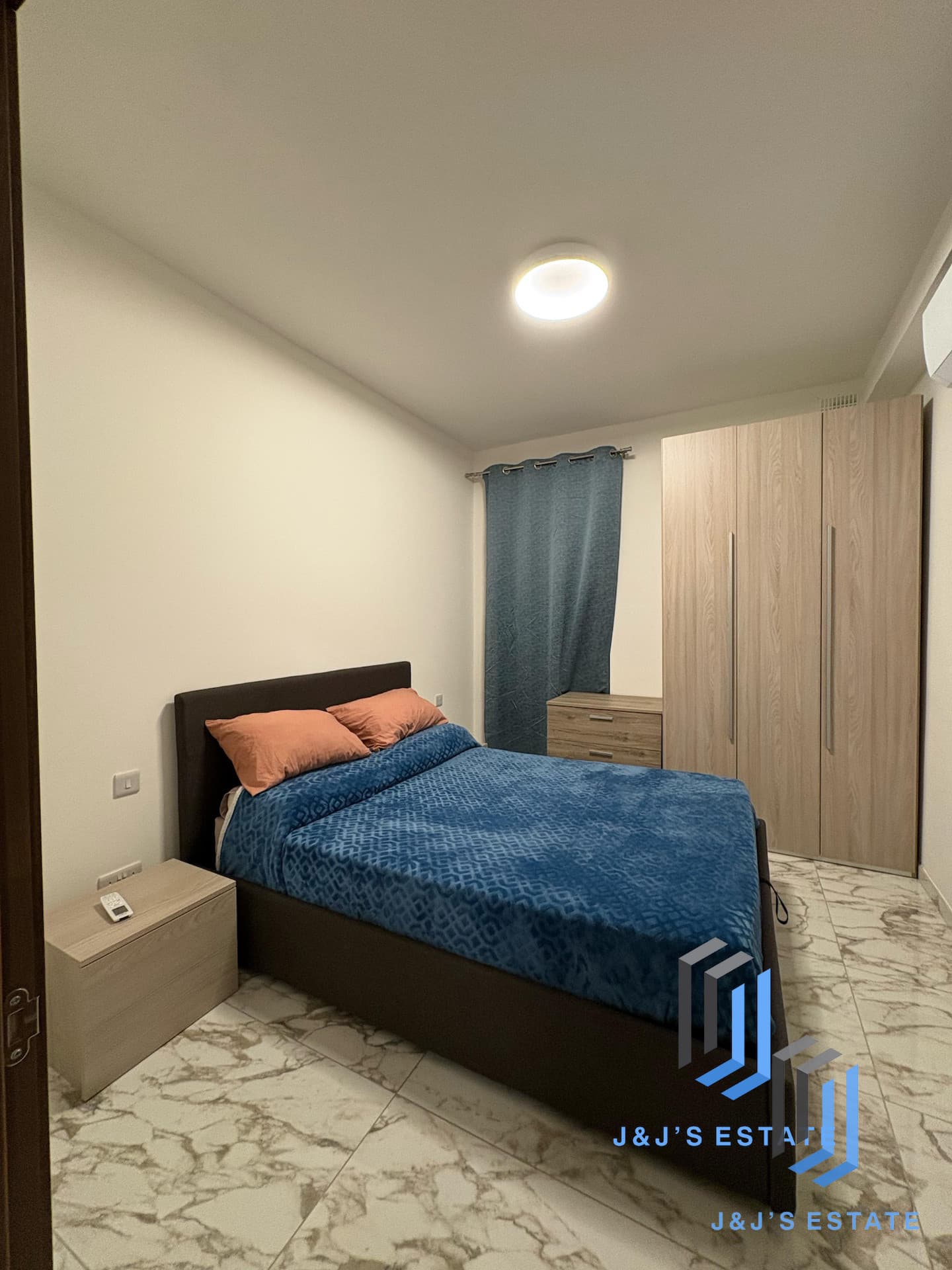 Modern 2-Bedroom Duplex Penthouse in Swatar · 3