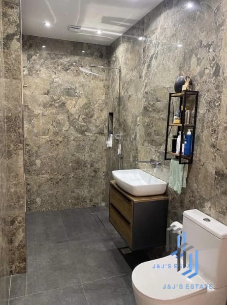 High-End 2-Bedroom Duplex in Gzira · 2