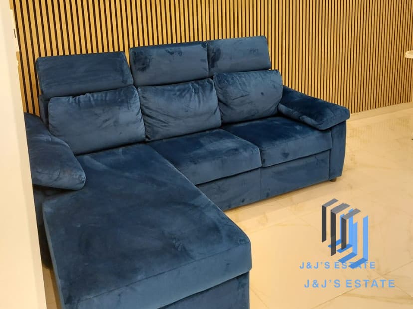 High-End 2-Bedroom Duplex in Gzira · 7