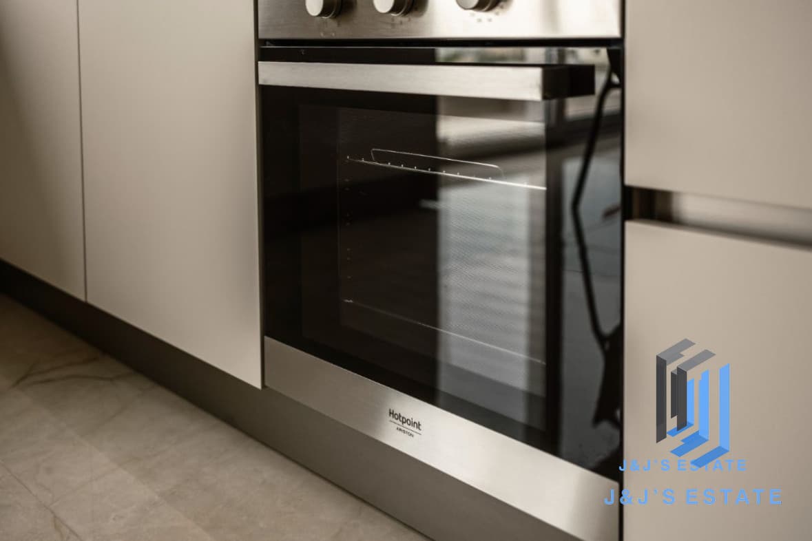 Brand New 3-Bedroom Apartment in San Gwann · 4