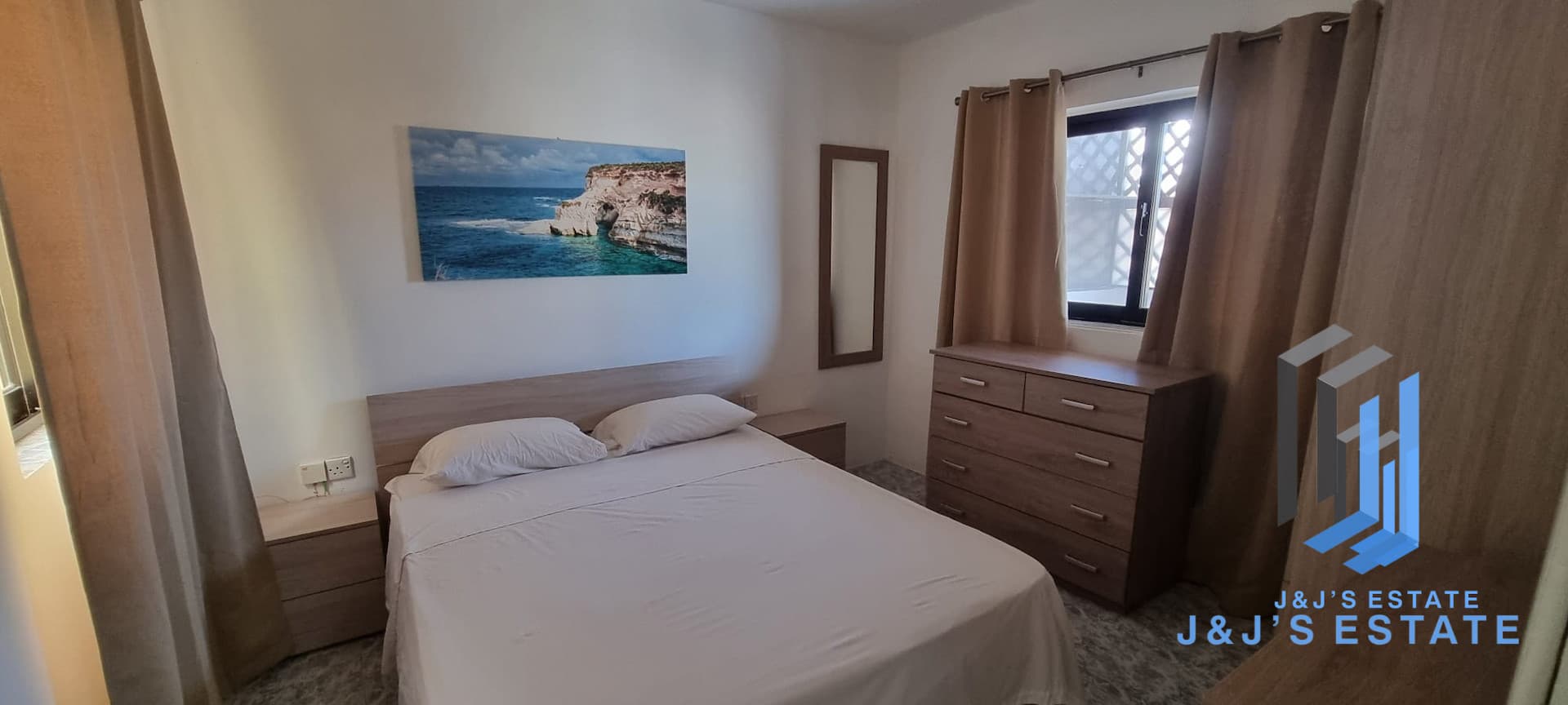 One-bedroom apartment with large terrace and sea view in Marsaskala · 10
