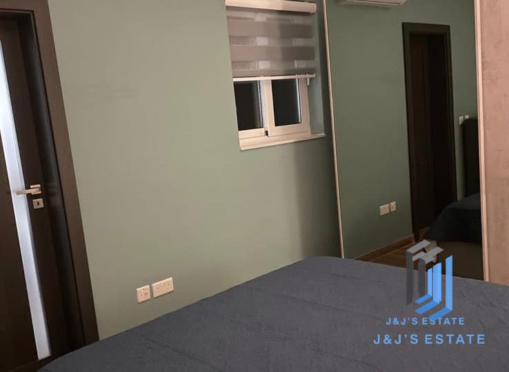 Luxury 2-Bedroom Penthouse with Sea Views in Zabbar · 5