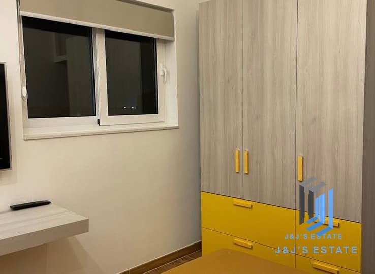 Luxury 2-Bedroom Penthouse with Sea Views in Zabbar · 8