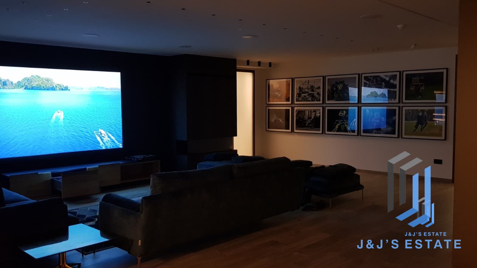 Luxury 6-Bedroom Villa with Sea Views in Madliena · 6