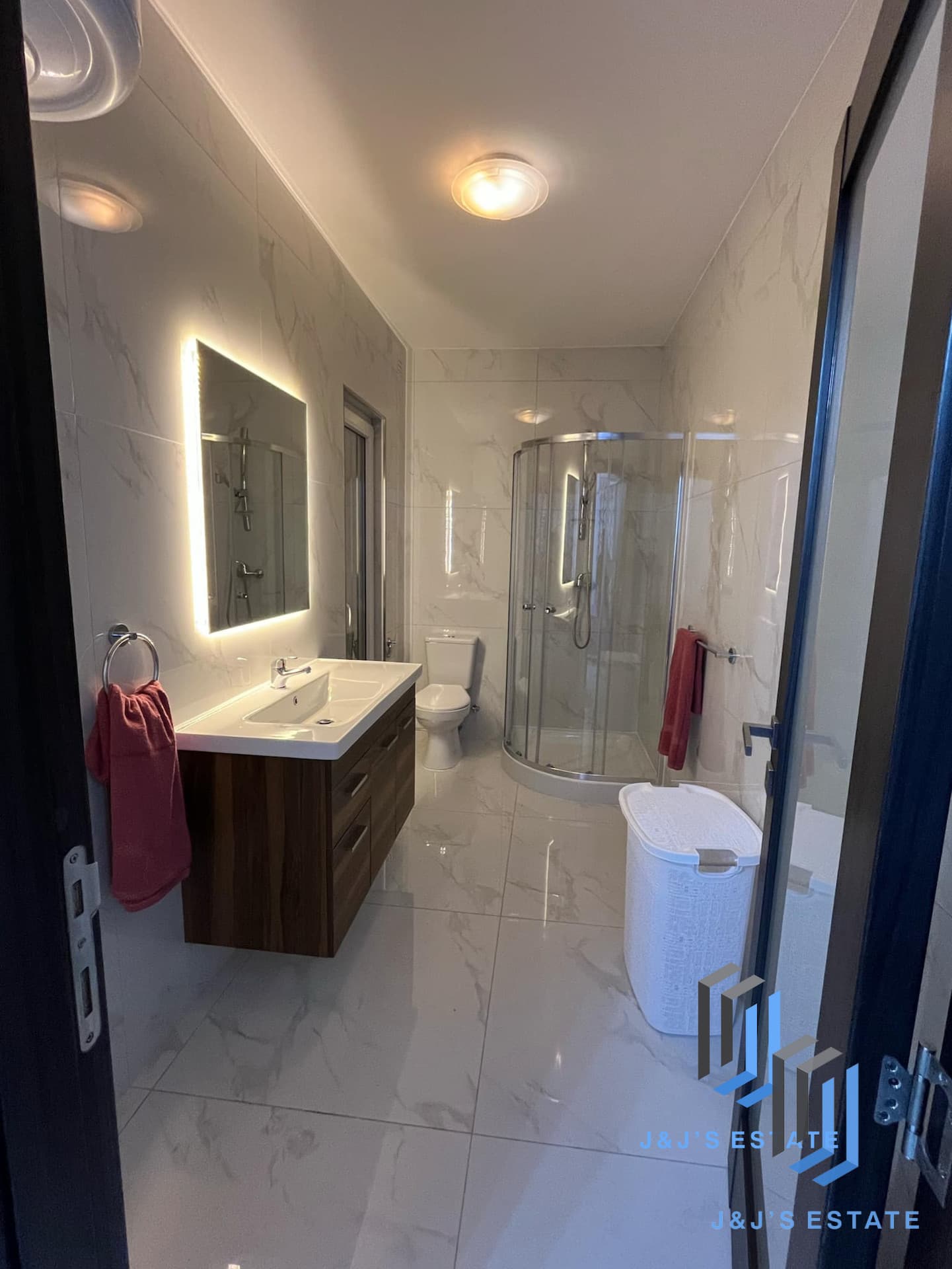 Brand New 3-Bedroom Maisonette in Central Zebbug · 7